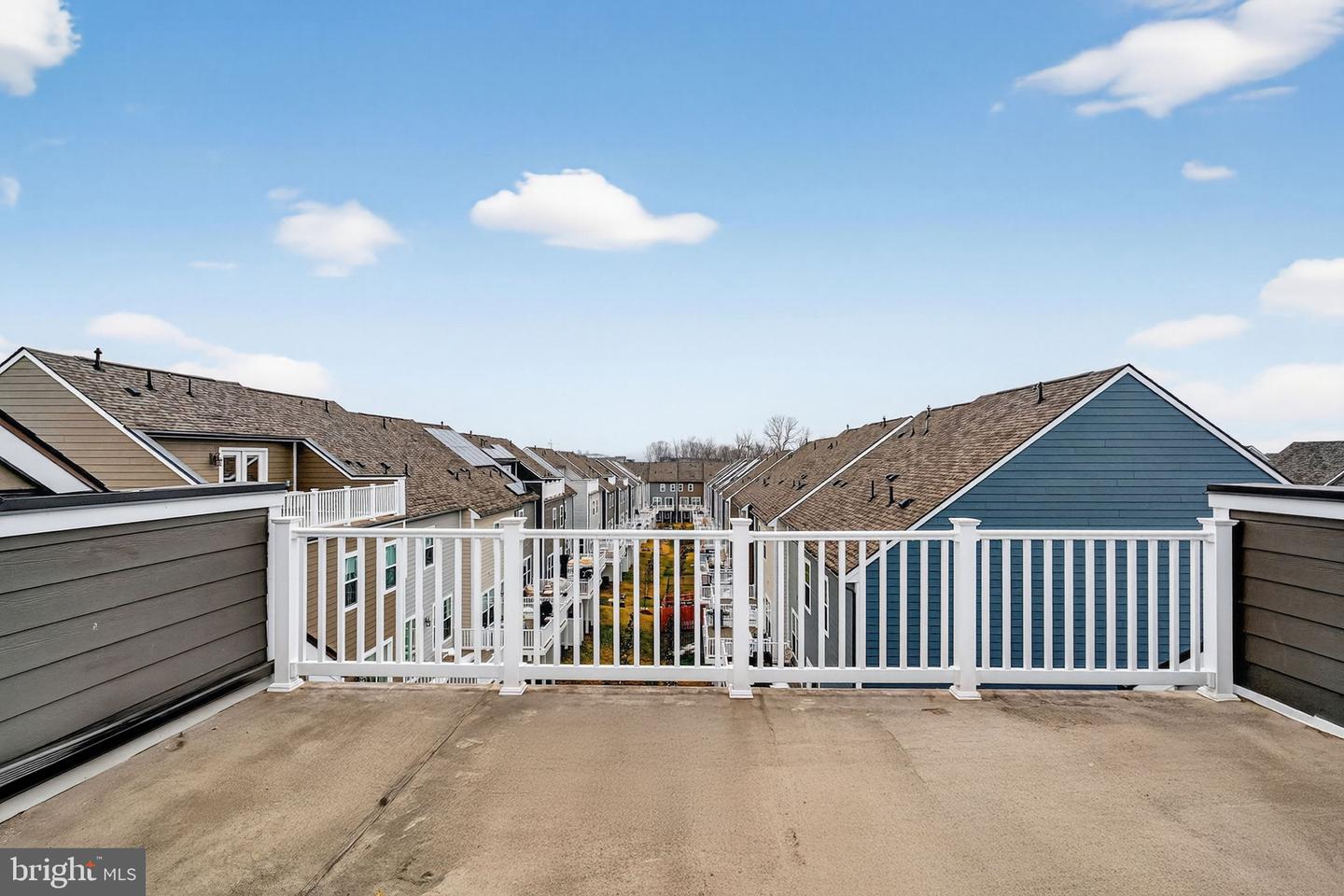 18245 MOSS GARDEN RD, DUMFRIES, Virginia 22026, 4 Bedrooms Bedrooms, ,4 BathroomsBathrooms,Residential,For sale,18245 MOSS GARDEN RD,VAPW2111574 MLS # VAPW2111574