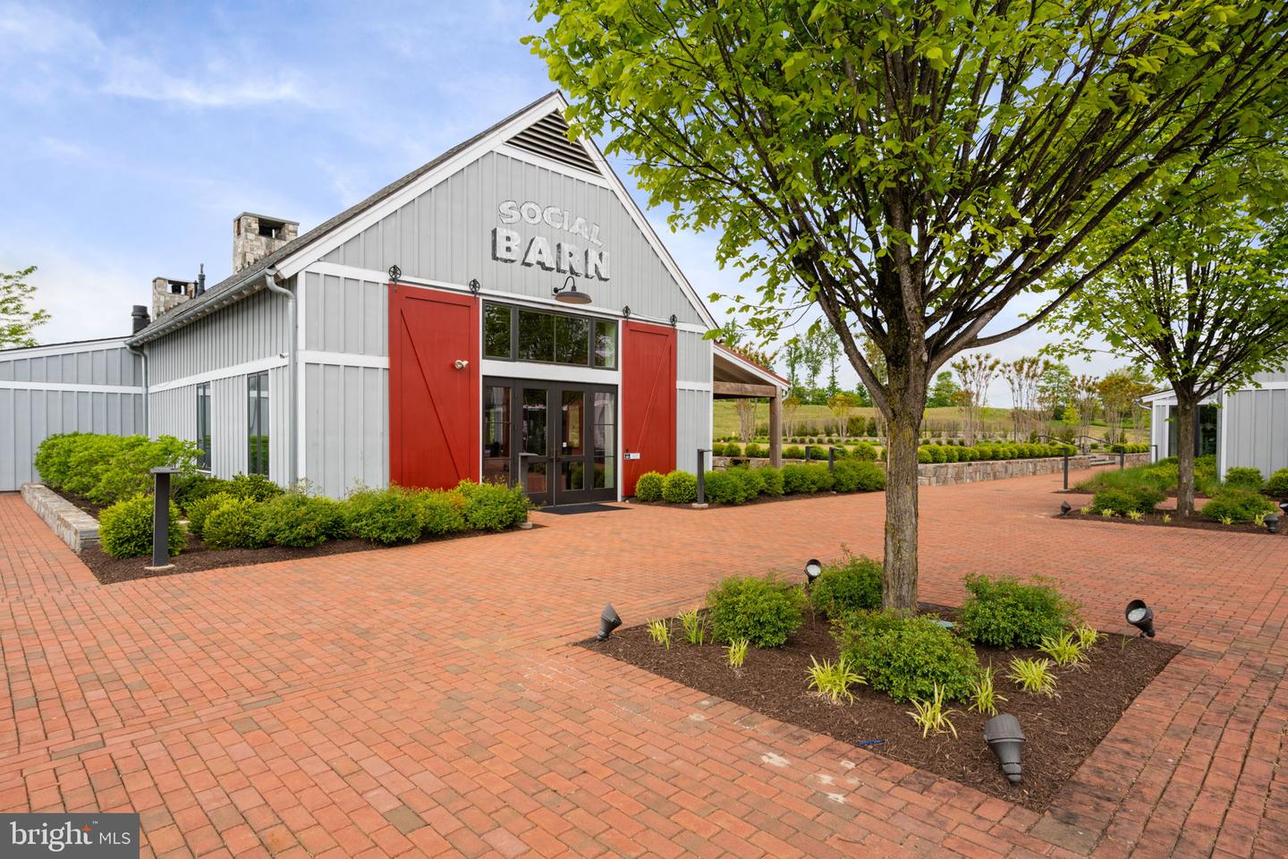 18245 MOSS GARDEN RD, DUMFRIES, Virginia 22026, 4 Bedrooms Bedrooms, ,4 BathroomsBathrooms,Residential,For sale,18245 MOSS GARDEN RD,VAPW2111574 MLS # VAPW2111574