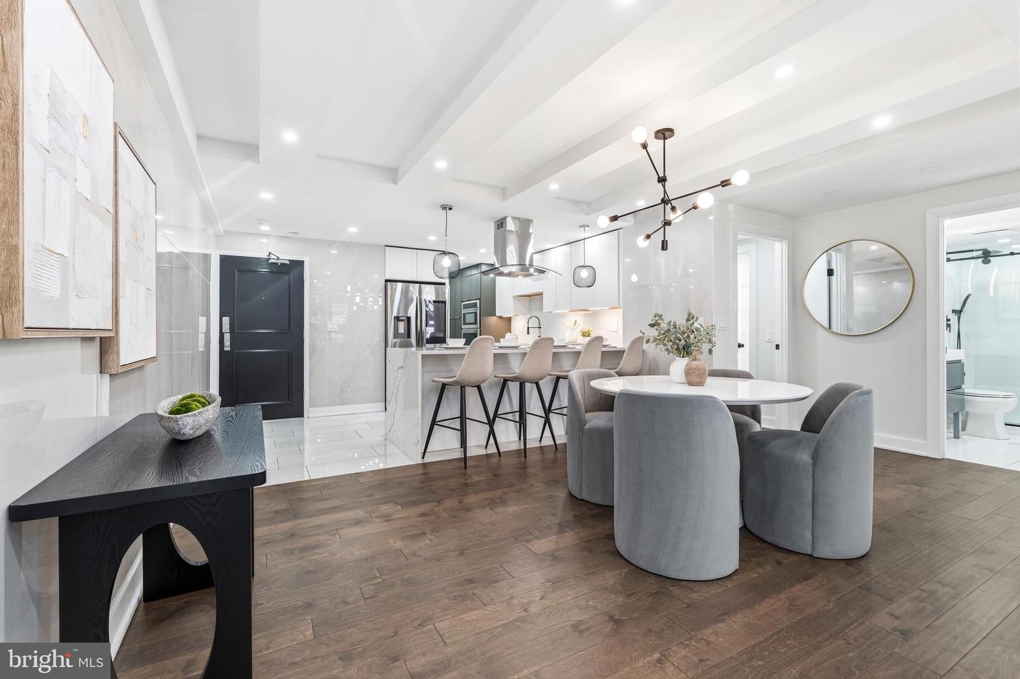 6101 EDSALL RD #205, ALEXANDRIA, Virginia 22304, 2 Bedrooms Bedrooms, ,2 BathroomsBathrooms,Residential,For sale,6101 EDSALL RD #205,VAAX2053656 MLS # VAAX2053656 6101 EDSALL RD #205, ALEXANDRIA, Virginia 22304, 2 Bedrooms Bedrooms, ,2 BathroomsBathrooms,Residential,For sale,6101 EDSALL RD #205,VAAX2053656 MLS # VAAX2053656