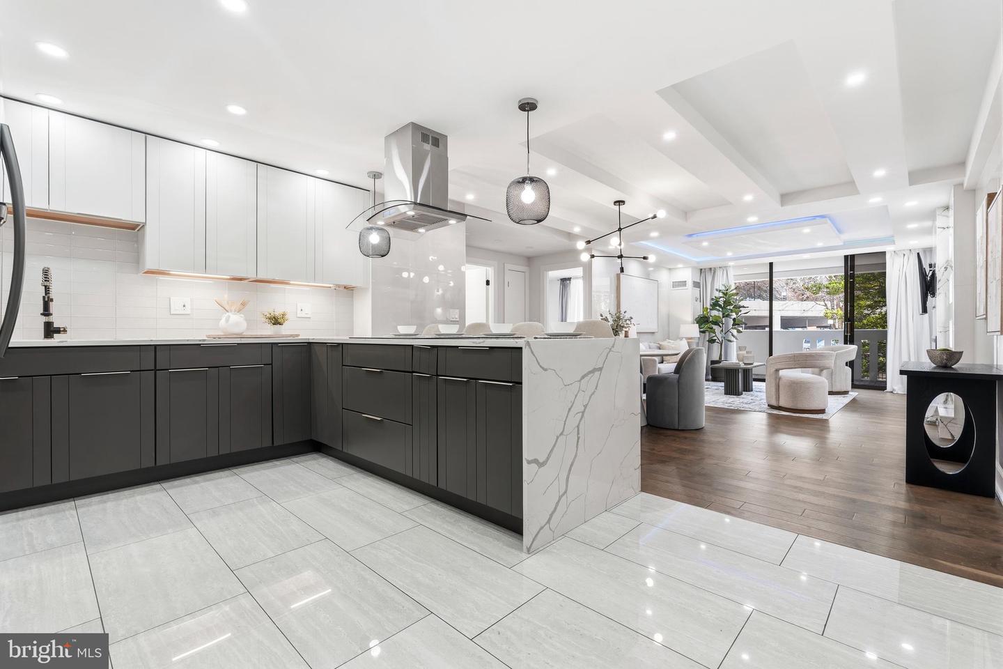 6101 EDSALL RD #205, ALEXANDRIA, Virginia 22304, 2 Bedrooms Bedrooms, ,2 BathroomsBathrooms,Residential,For sale,6101 EDSALL RD #205,VAAX2053656 MLS # VAAX2053656 6101 EDSALL RD #205, ALEXANDRIA, Virginia 22304, 2 Bedrooms Bedrooms, ,2 BathroomsBathrooms,Residential,For sale,6101 EDSALL RD #205,VAAX2053656 MLS # VAAX2053656