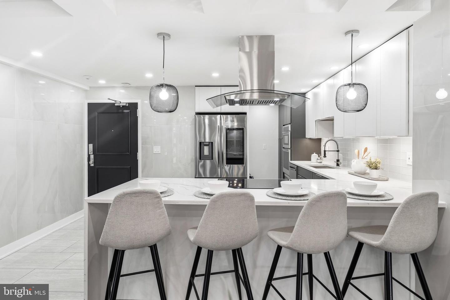 6101 EDSALL RD #205, ALEXANDRIA, Virginia 22304, 2 Bedrooms Bedrooms, ,2 BathroomsBathrooms,Residential,For sale,6101 EDSALL RD #205,VAAX2053656 MLS # VAAX2053656 6101 EDSALL RD #205, ALEXANDRIA, Virginia 22304, 2 Bedrooms Bedrooms, ,2 BathroomsBathrooms,Residential,For sale,6101 EDSALL RD #205,VAAX2053656 MLS # VAAX2053656