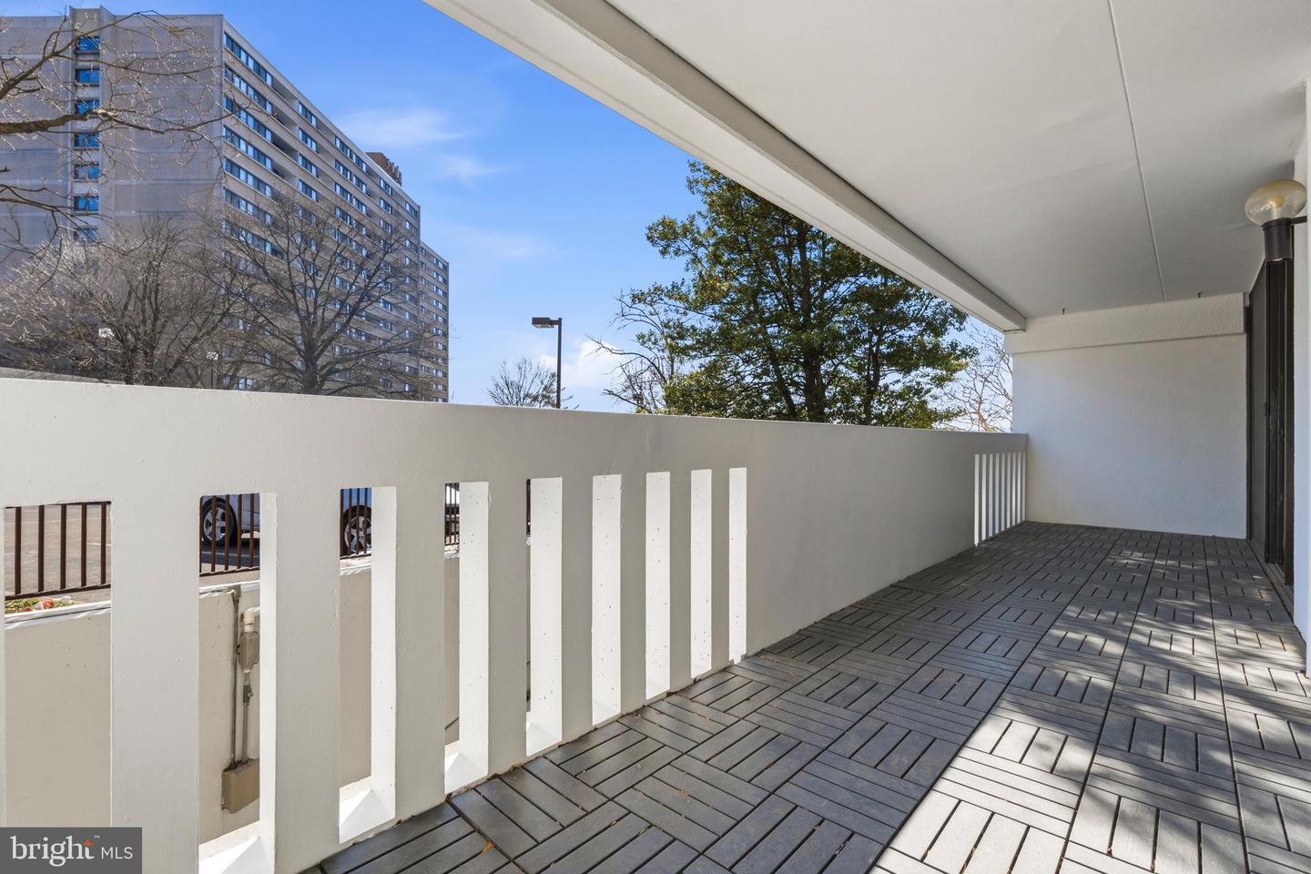 6101 EDSALL RD #205, ALEXANDRIA, Virginia 22304, 2 Bedrooms Bedrooms, ,2 BathroomsBathrooms,Residential,For sale,6101 EDSALL RD #205,VAAX2053656 MLS # VAAX2053656 6101 EDSALL RD #205, ALEXANDRIA, Virginia 22304, 2 Bedrooms Bedrooms, ,2 BathroomsBathrooms,Residential,For sale,6101 EDSALL RD #205,VAAX2053656 MLS # VAAX2053656