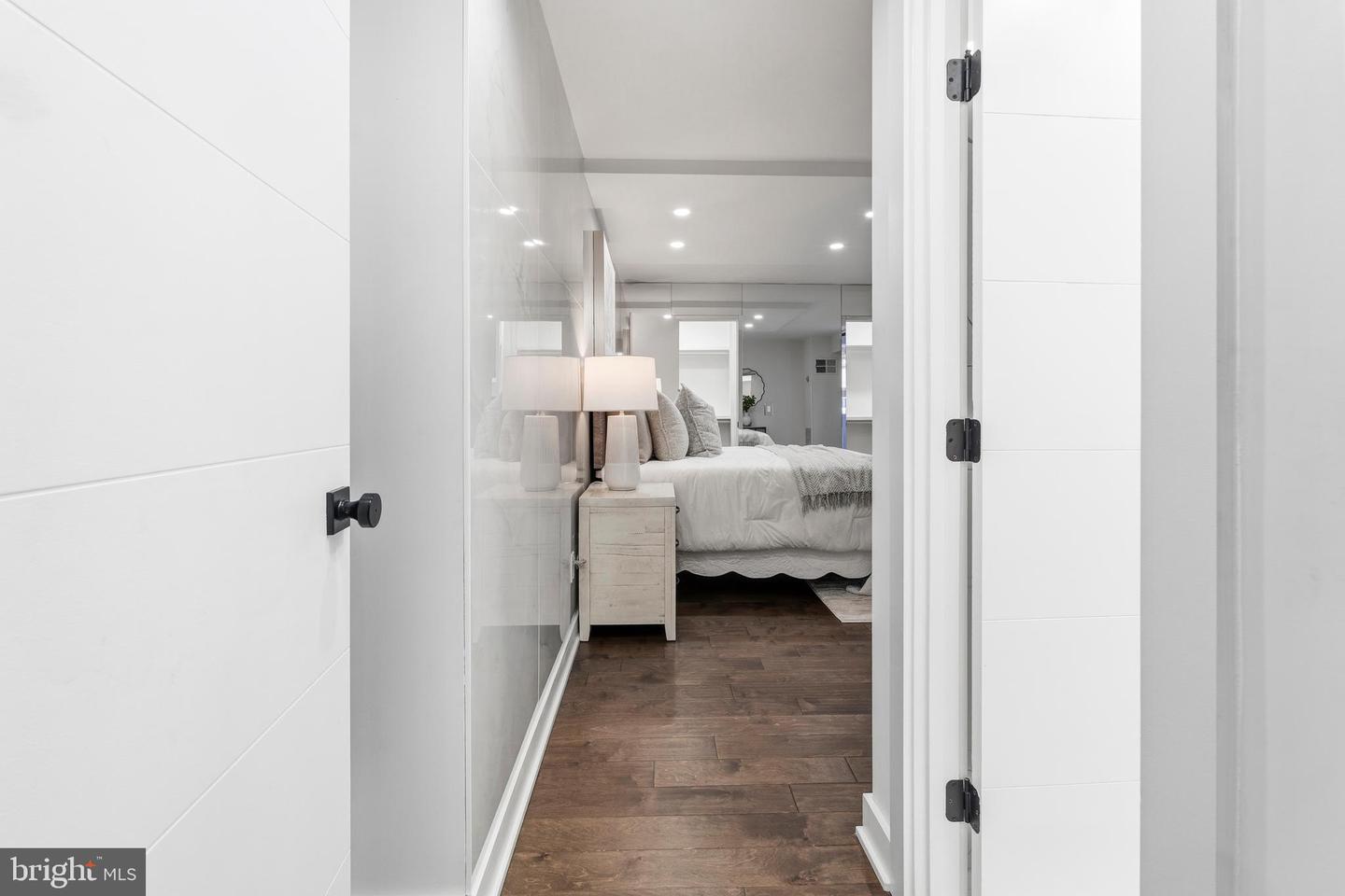 6101 EDSALL RD #205, ALEXANDRIA, Virginia 22304, 2 Bedrooms Bedrooms, ,2 BathroomsBathrooms,Residential,For sale,6101 EDSALL RD #205,VAAX2053656 MLS # VAAX2053656 6101 EDSALL RD #205, ALEXANDRIA, Virginia 22304, 2 Bedrooms Bedrooms, ,2 BathroomsBathrooms,Residential,For sale,6101 EDSALL RD #205,VAAX2053656 MLS # VAAX2053656