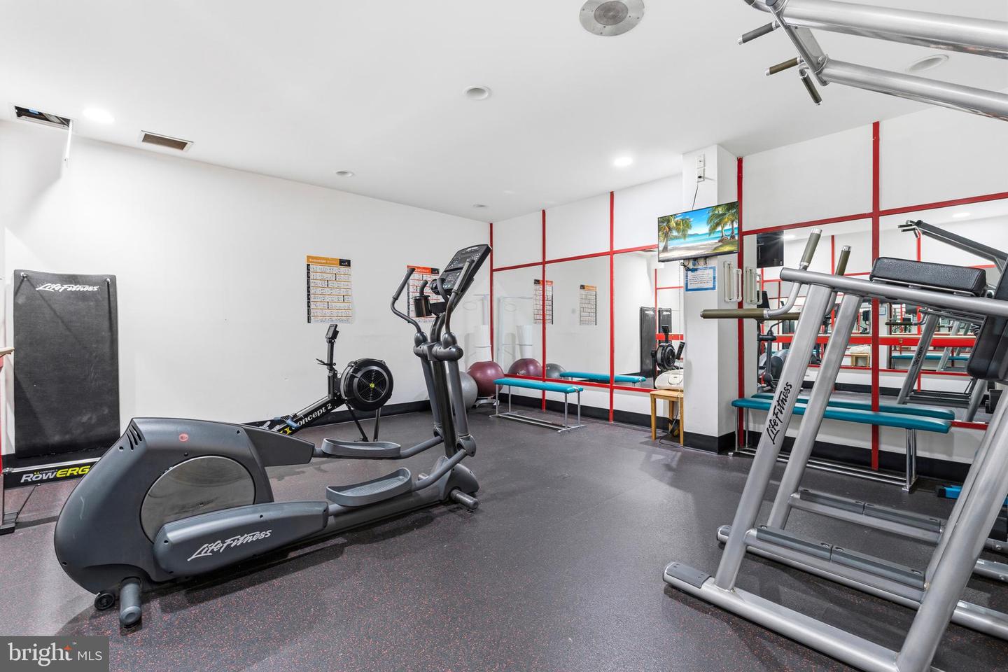 6101 EDSALL RD #205, ALEXANDRIA, Virginia 22304, 2 Bedrooms Bedrooms, ,2 BathroomsBathrooms,Residential,For sale,6101 EDSALL RD #205,VAAX2053656 MLS # VAAX2053656 6101 EDSALL RD #205, ALEXANDRIA, Virginia 22304, 2 Bedrooms Bedrooms, ,2 BathroomsBathrooms,Residential,For sale,6101 EDSALL RD #205,VAAX2053656 MLS # VAAX2053656