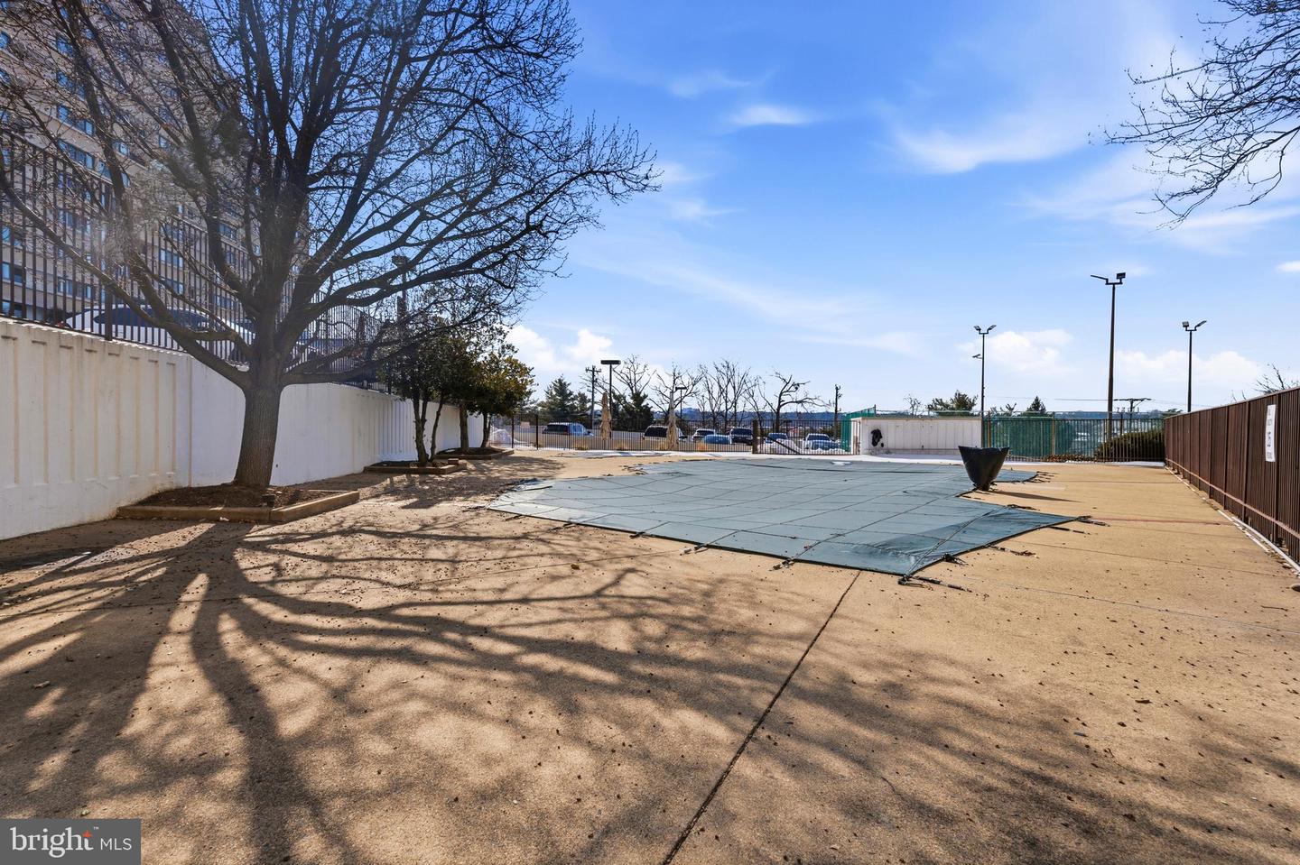 6101 EDSALL RD #205, ALEXANDRIA, Virginia 22304, 2 Bedrooms Bedrooms, ,2 BathroomsBathrooms,Residential,For sale,6101 EDSALL RD #205,VAAX2053656 MLS # VAAX2053656 6101 EDSALL RD #205, ALEXANDRIA, Virginia 22304, 2 Bedrooms Bedrooms, ,2 BathroomsBathrooms,Residential,For sale,6101 EDSALL RD #205,VAAX2053656 MLS # VAAX2053656