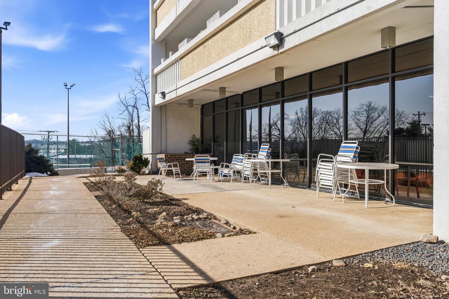 6101 EDSALL RD #205, ALEXANDRIA, Virginia 22304, 2 Bedrooms Bedrooms, ,2 BathroomsBathrooms,Residential,For sale,6101 EDSALL RD #205,VAAX2053656 MLS # VAAX2053656 6101 EDSALL RD #205, ALEXANDRIA, Virginia 22304, 2 Bedrooms Bedrooms, ,2 BathroomsBathrooms,Residential,For sale,6101 EDSALL RD #205,VAAX2053656 MLS # VAAX2053656