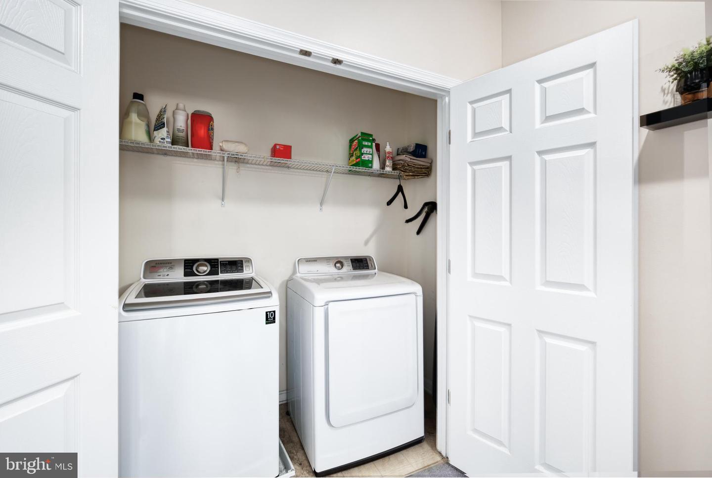 9583 CENTER ST, MANASSAS, Virginia 20110, 3 Bedrooms Bedrooms, ,2 BathroomsBathrooms,Residential,For sale,9583 CENTER ST,VAMN2010160 MLS # VAMN2010160 9583 CENTER ST, MANASSAS, Virginia 20110, 3 Bedrooms Bedrooms, ,2 BathroomsBathrooms,Residential,For sale,9583 CENTER ST,VAMN2010160 MLS # VAMN2010160