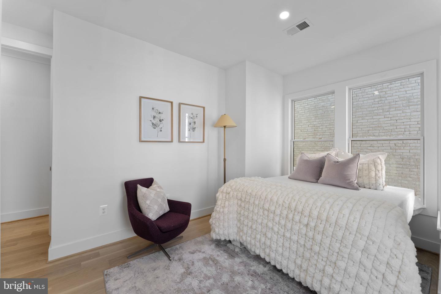 600 U ST NW, WASHINGTON, District Of Columbia 20001, 4 Bedrooms Bedrooms, ,3 BathroomsBathrooms,Residential,For sale,600 U ST NW,DCDC2244100 MLS # DCDC2244100