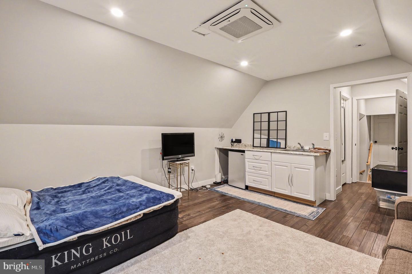 3684 ROCKLAND RD, FRONT ROYAL, Virginia 22630, 4 Bedrooms Bedrooms, ,3 BathroomsBathrooms,Residential,For sale,3684 ROCKLAND RD,VAWR2013304 MLS # VAWR2013304