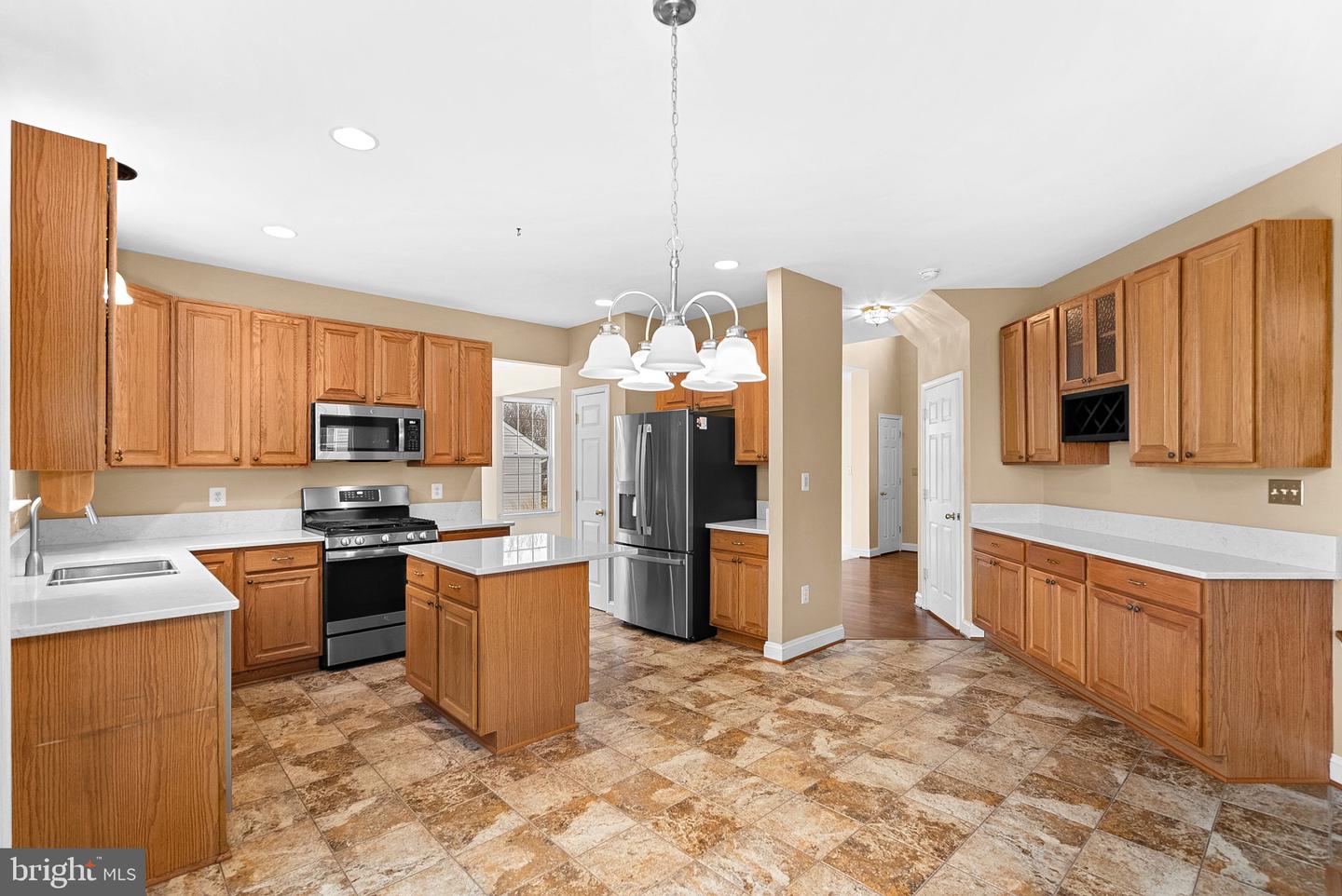 1616 CANDLEWOOD PL NE, LEESBURG, Virginia 20176, 4 Bedrooms Bedrooms, ,2 BathroomsBathrooms,Residential,For sale,1616 CANDLEWOOD PL NE,VALO2115098 MLS # VALO2115098