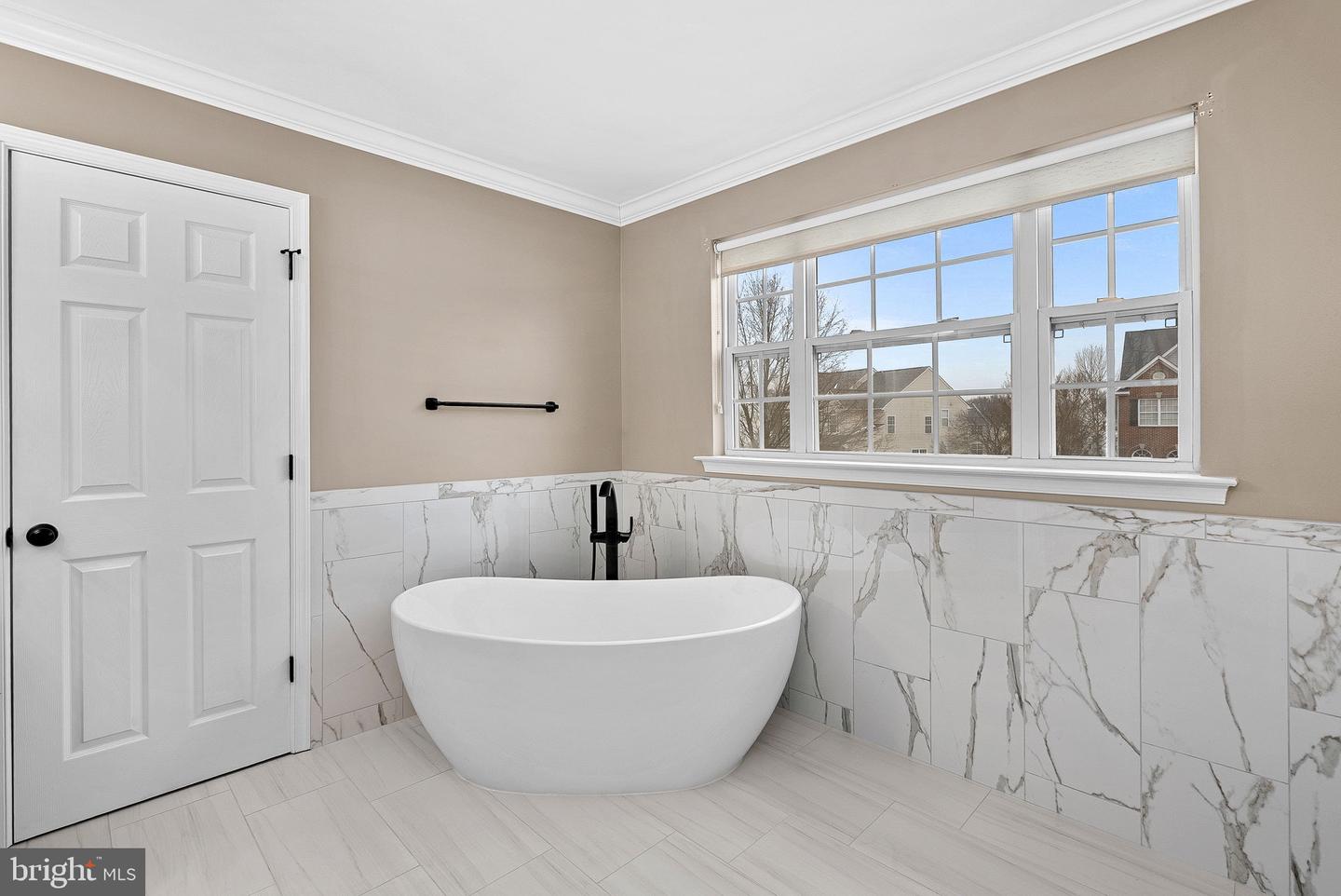 1616 CANDLEWOOD PL NE, LEESBURG, Virginia 20176, 4 Bedrooms Bedrooms, ,2 BathroomsBathrooms,Residential,For sale,1616 CANDLEWOOD PL NE,VALO2115098 MLS # VALO2115098