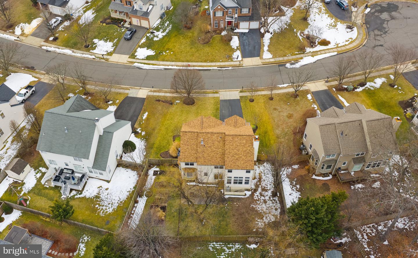 1616 CANDLEWOOD PL NE, LEESBURG, Virginia 20176, 4 Bedrooms Bedrooms, ,2 BathroomsBathrooms,Residential,For sale,1616 CANDLEWOOD PL NE,VALO2115098 MLS # VALO2115098