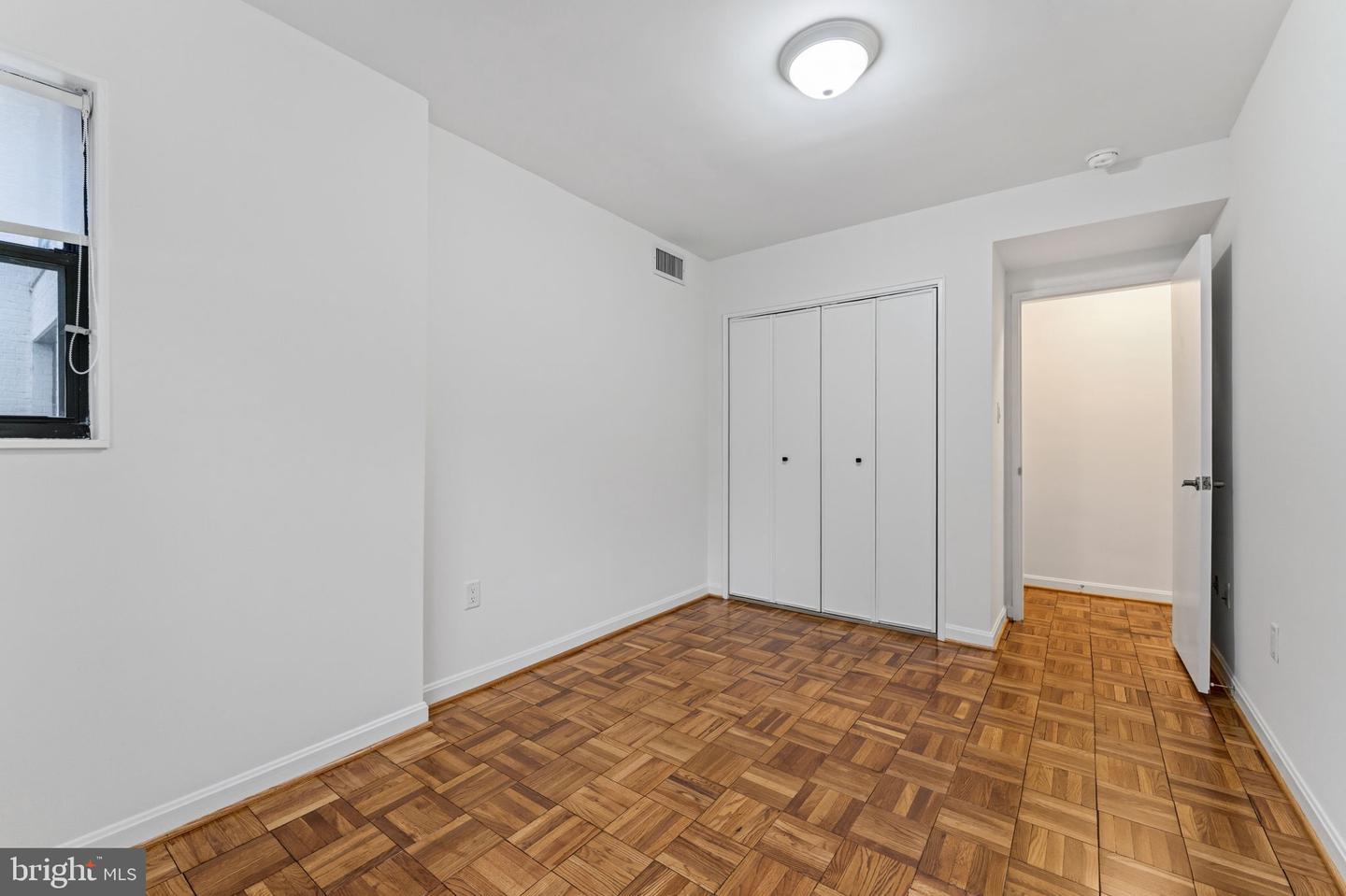 3825 DAVIS PL NW #102, WASHINGTON, District Of Columbia 20007, 2 Bedrooms Bedrooms, ,1 BathroomBathrooms,Residential,For sale,3825 DAVIS PL NW #102,DCDC2244334 MLS # DCDC2244334