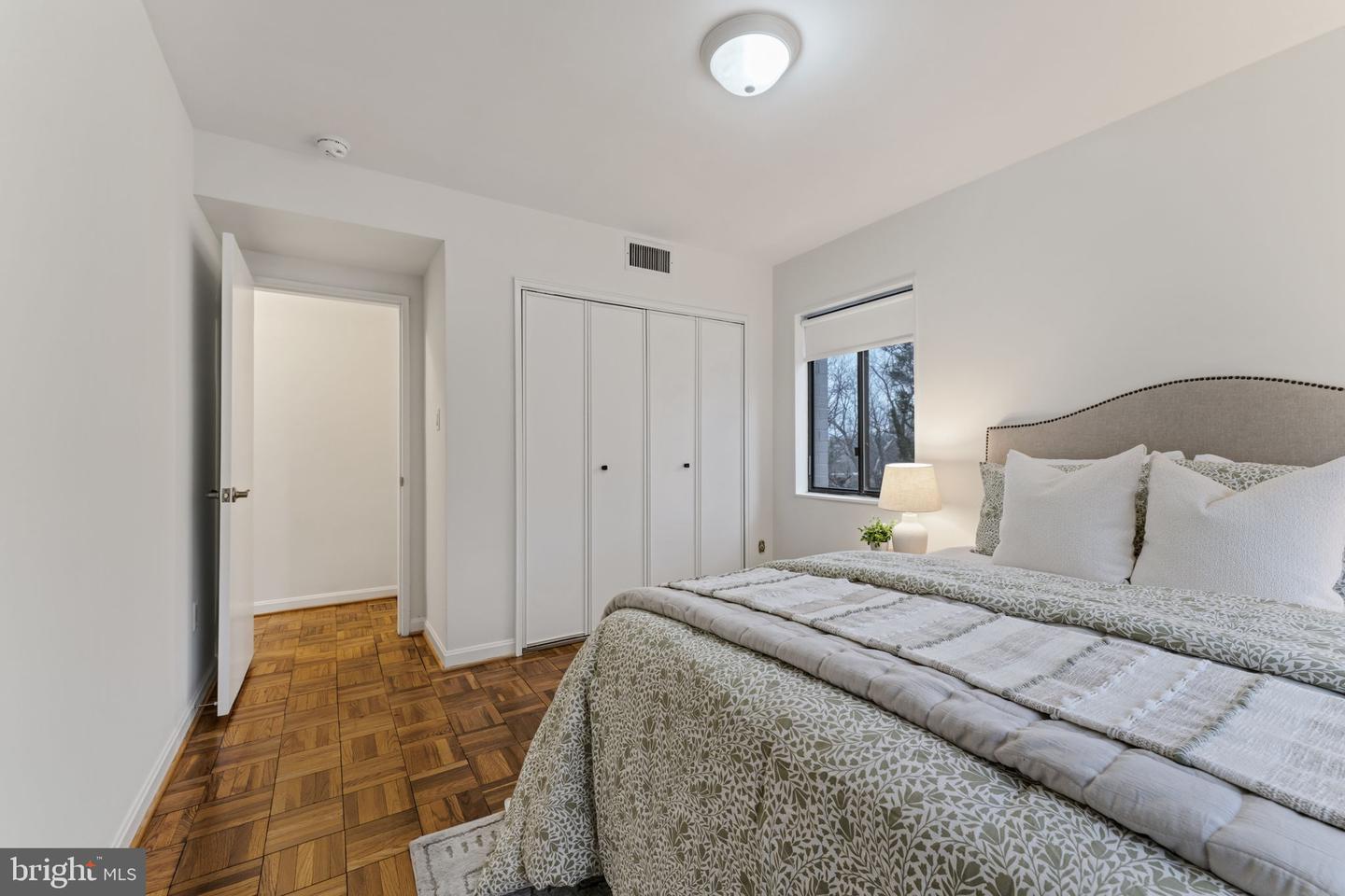 3825 DAVIS PL NW #102, WASHINGTON, District Of Columbia 20007, 2 Bedrooms Bedrooms, ,1 BathroomBathrooms,Residential,For sale,3825 DAVIS PL NW #102,DCDC2244334 MLS # DCDC2244334