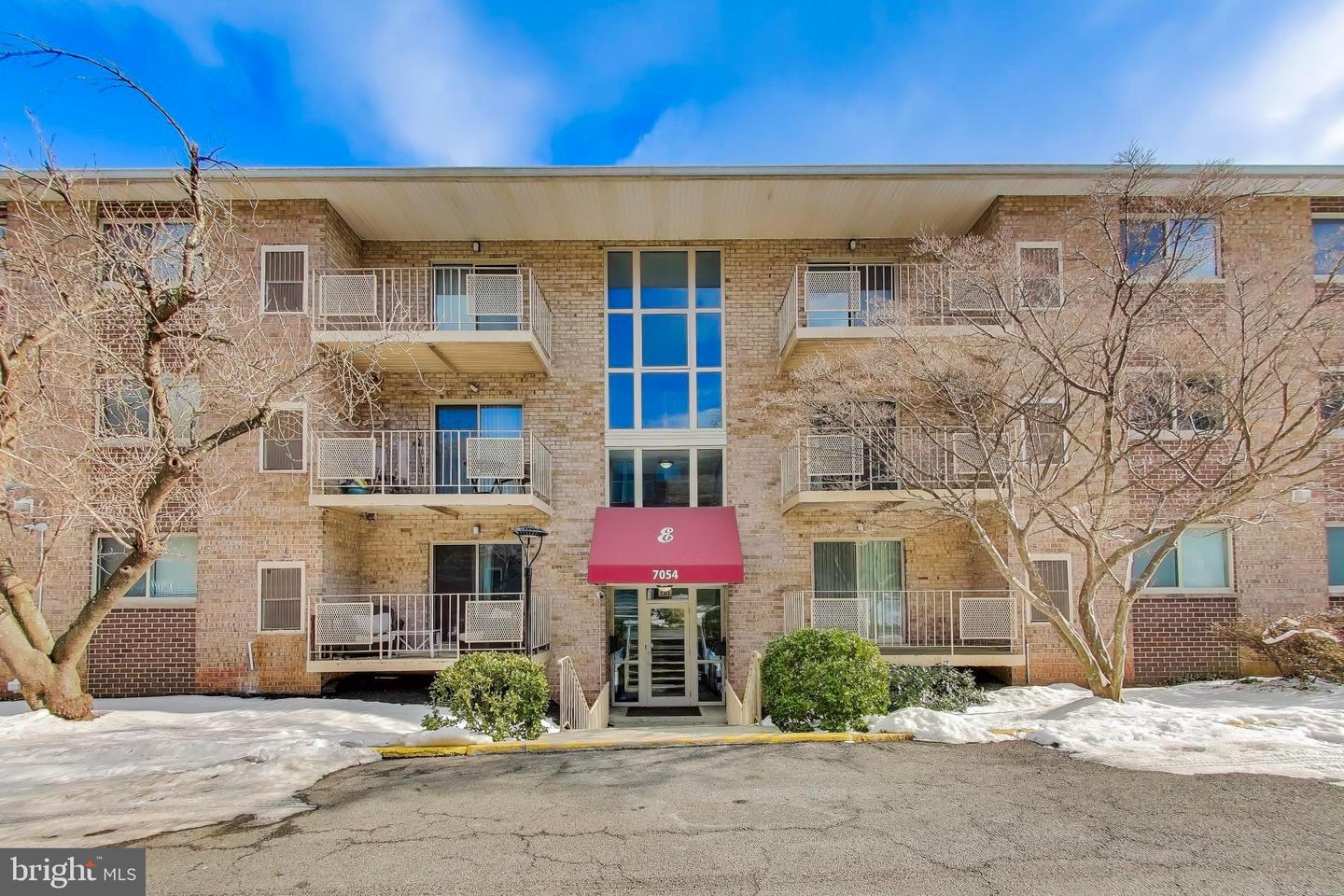 7054 EASTERN AVE NW #204, WASHINGTON, District Of Columbia 20012, 2 Bedrooms Bedrooms, 3 Rooms Rooms,1 BathroomBathrooms,Residential,For sale,7054 EASTERN AVE NW #204,DCDC2244448 MLS # DCDC2244448