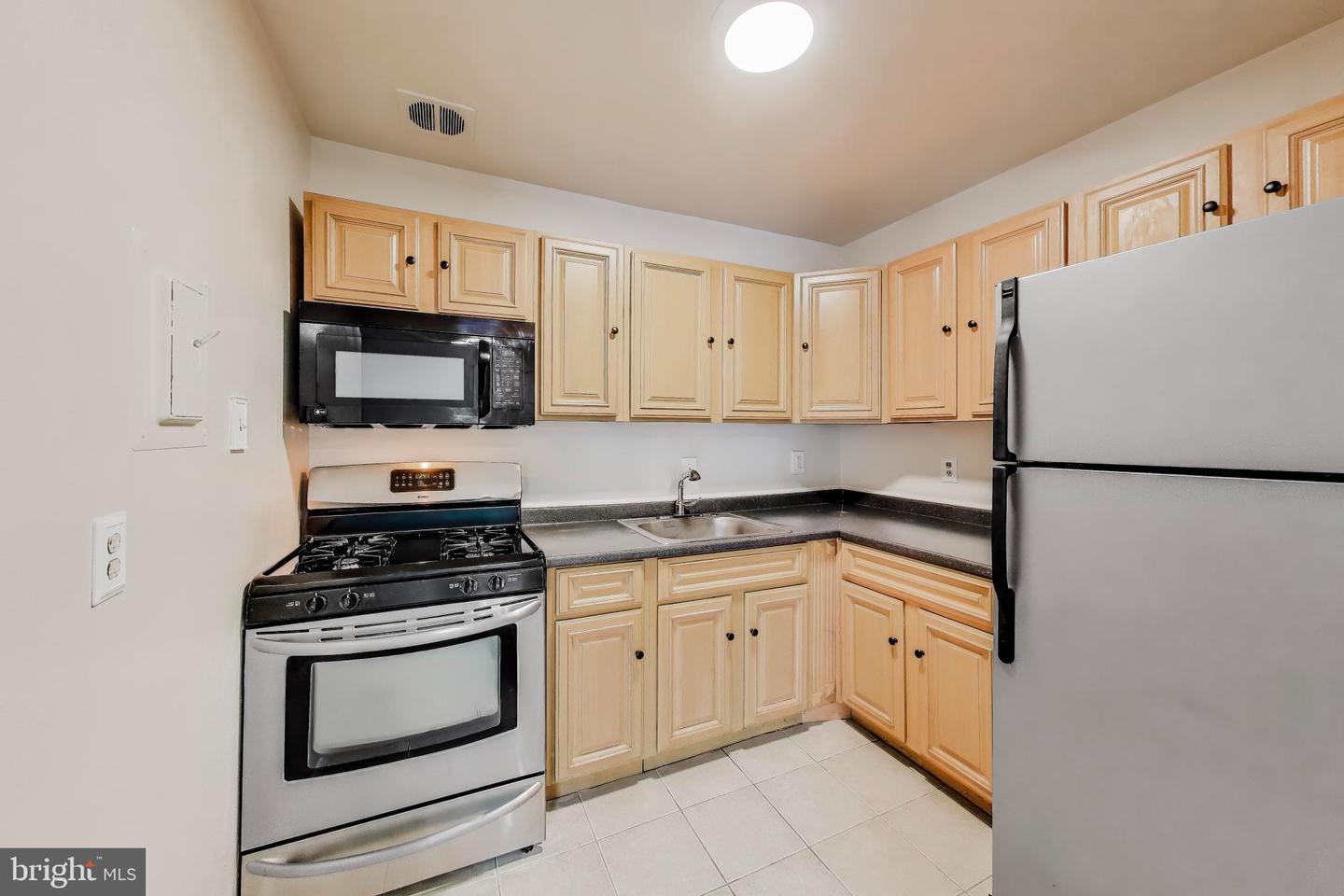 7054 EASTERN AVE NW #204, WASHINGTON, District Of Columbia 20012, 2 Bedrooms Bedrooms, 3 Rooms Rooms,1 BathroomBathrooms,Residential,For sale,7054 EASTERN AVE NW #204,DCDC2244448 MLS # DCDC2244448