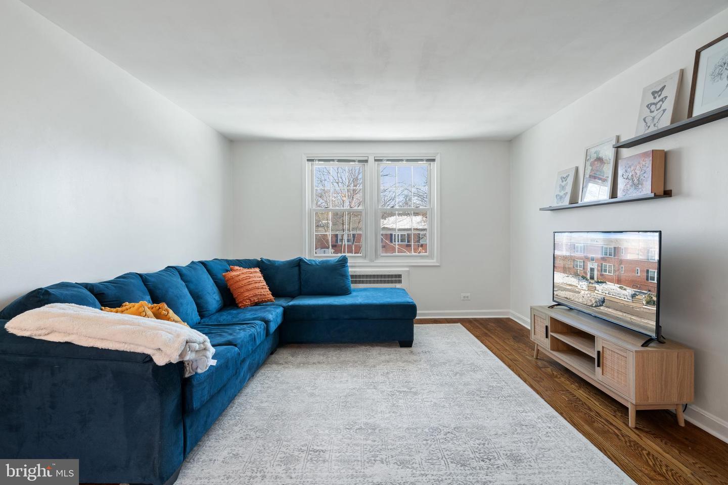 202 N GEORGE MASON DR N #202-2, ARLINGTON, Virginia 22203, 2 Bedrooms Bedrooms, ,1 BathroomBathrooms,Residential,For sale,202 N GEORGE MASON DR N #202-2,VAAR2068442 MLS # VAAR2068442