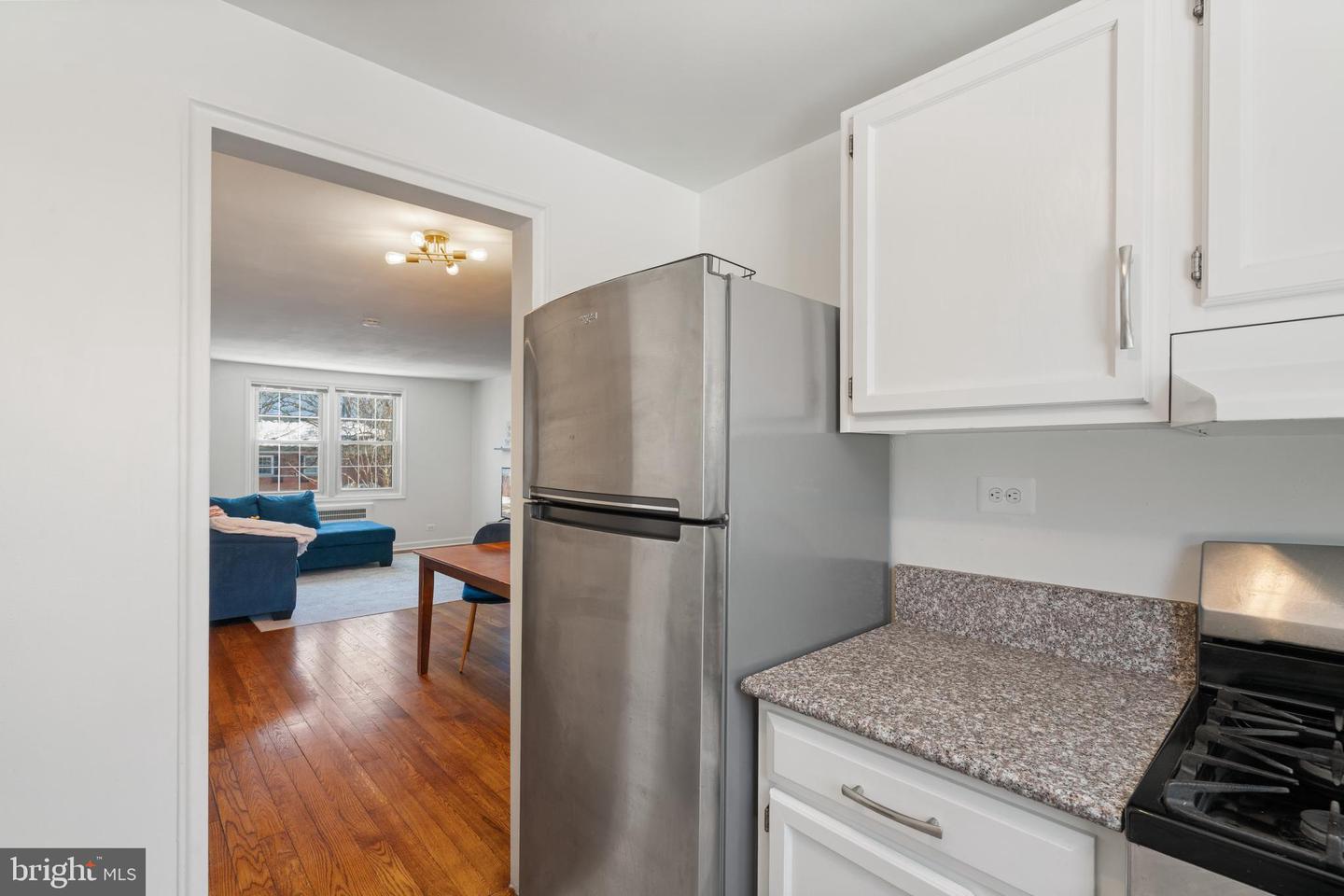 202 N GEORGE MASON DR N #202-2, ARLINGTON, Virginia 22203, 2 Bedrooms Bedrooms, ,1 BathroomBathrooms,Residential,For sale,202 N GEORGE MASON DR N #202-2,VAAR2068442 MLS # VAAR2068442