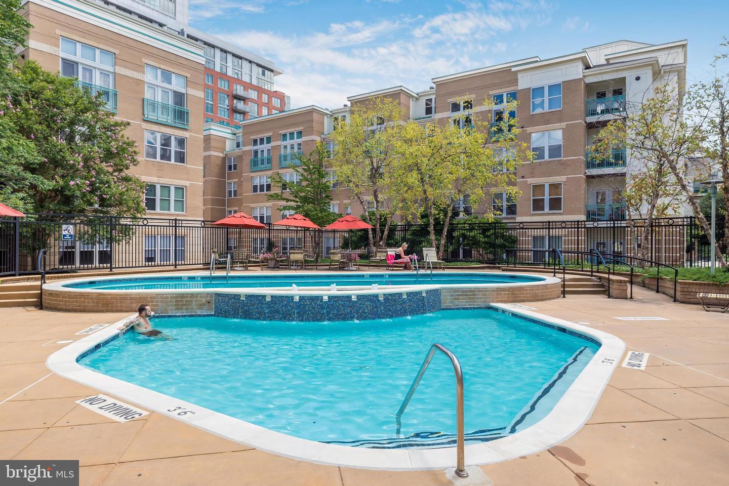 12001 MARKET ST #325, RESTON, Virginia 20190, 1 Bedroom Bedrooms, ,1 BathroomBathrooms,Residential,For sale,12001 MARKET ST #325,VAFX2289026 MLS # VAFX2289026