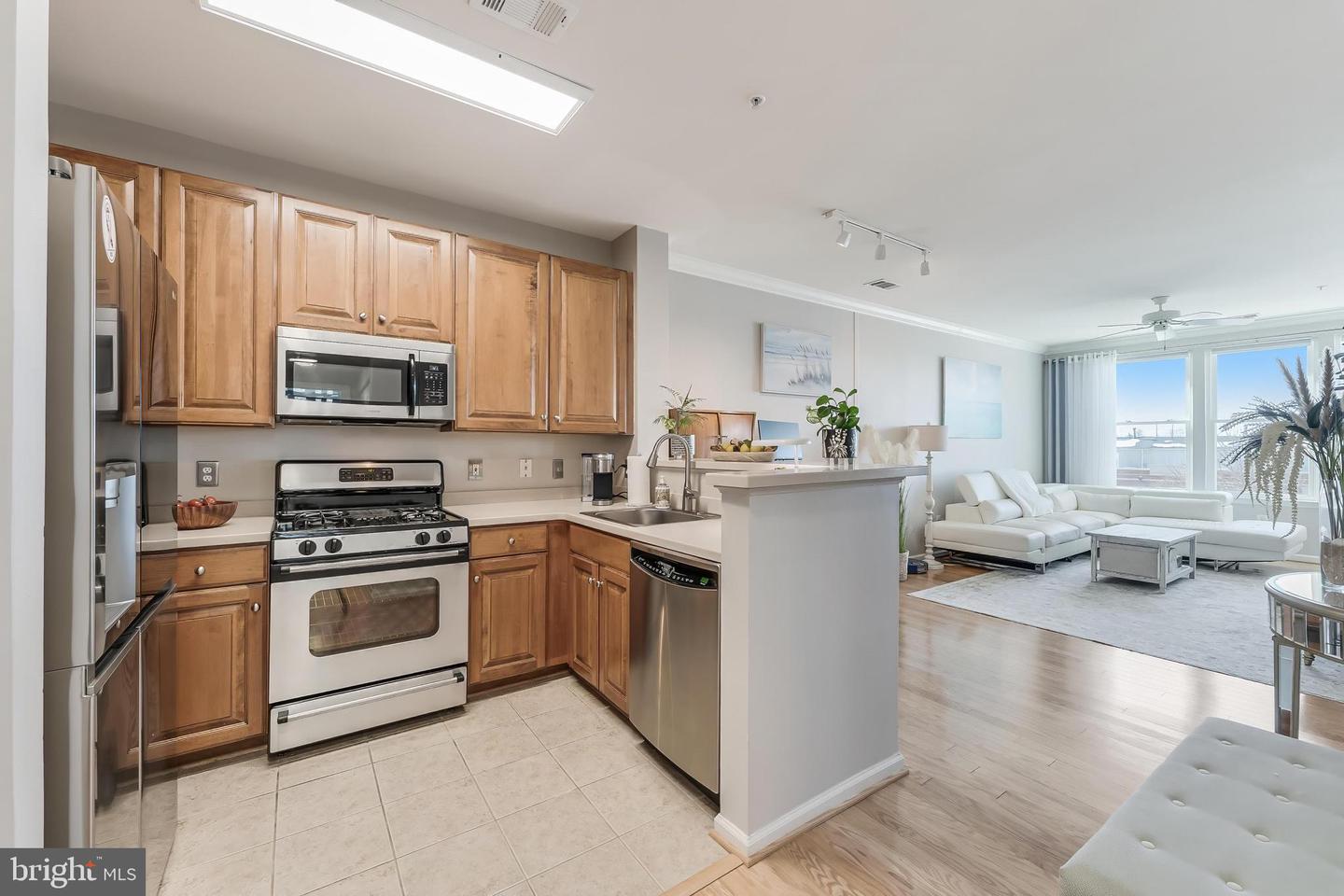12001 MARKET ST #325, RESTON, Virginia 20190, 1 Bedroom Bedrooms, ,1 BathroomBathrooms,Residential,For sale,12001 MARKET ST #325,VAFX2289026 MLS # VAFX2289026
