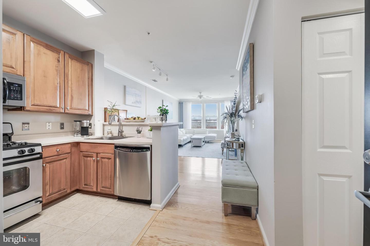 12001 MARKET ST #325, RESTON, Virginia 20190, 1 Bedroom Bedrooms, ,1 BathroomBathrooms,Residential,For sale,12001 MARKET ST #325,VAFX2289026 MLS # VAFX2289026