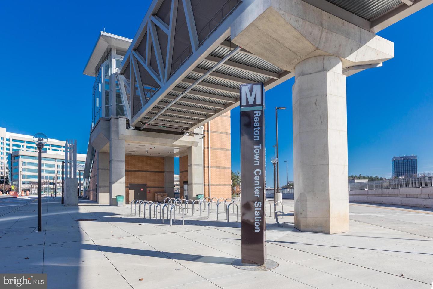 12001 MARKET ST #325, RESTON, Virginia 20190, 1 Bedroom Bedrooms, ,1 BathroomBathrooms,Residential,For sale,12001 MARKET ST #325,VAFX2289026 MLS # VAFX2289026