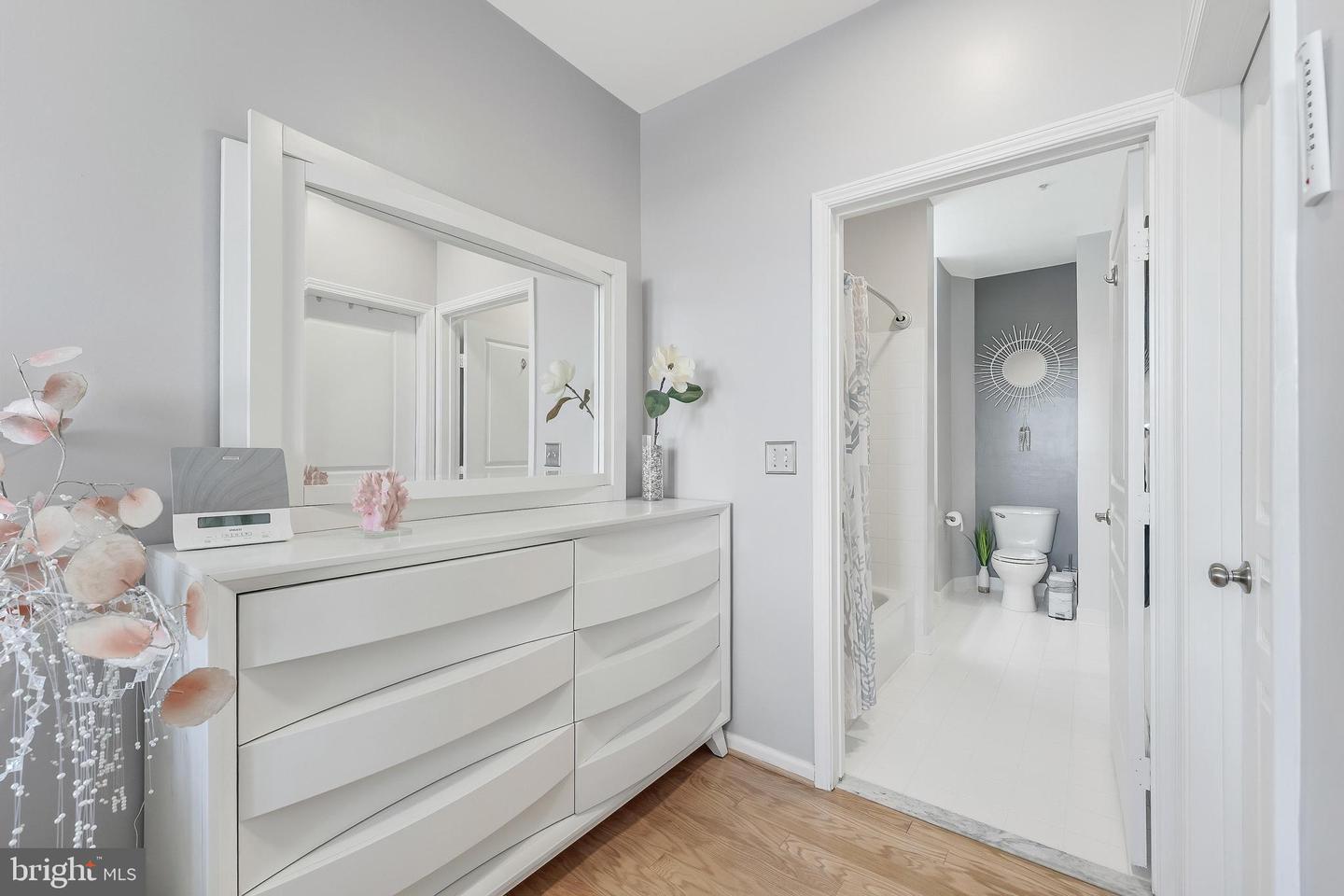 12001 MARKET ST #325, RESTON, Virginia 20190, 1 Bedroom Bedrooms, ,1 BathroomBathrooms,Residential,For sale,12001 MARKET ST #325,VAFX2289026 MLS # VAFX2289026