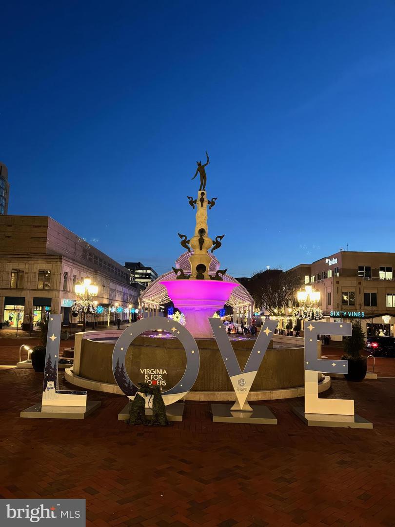 12001 MARKET ST #325, RESTON, Virginia 20190, 1 Bedroom Bedrooms, ,1 BathroomBathrooms,Residential,For sale,12001 MARKET ST #325,VAFX2289026 MLS # VAFX2289026