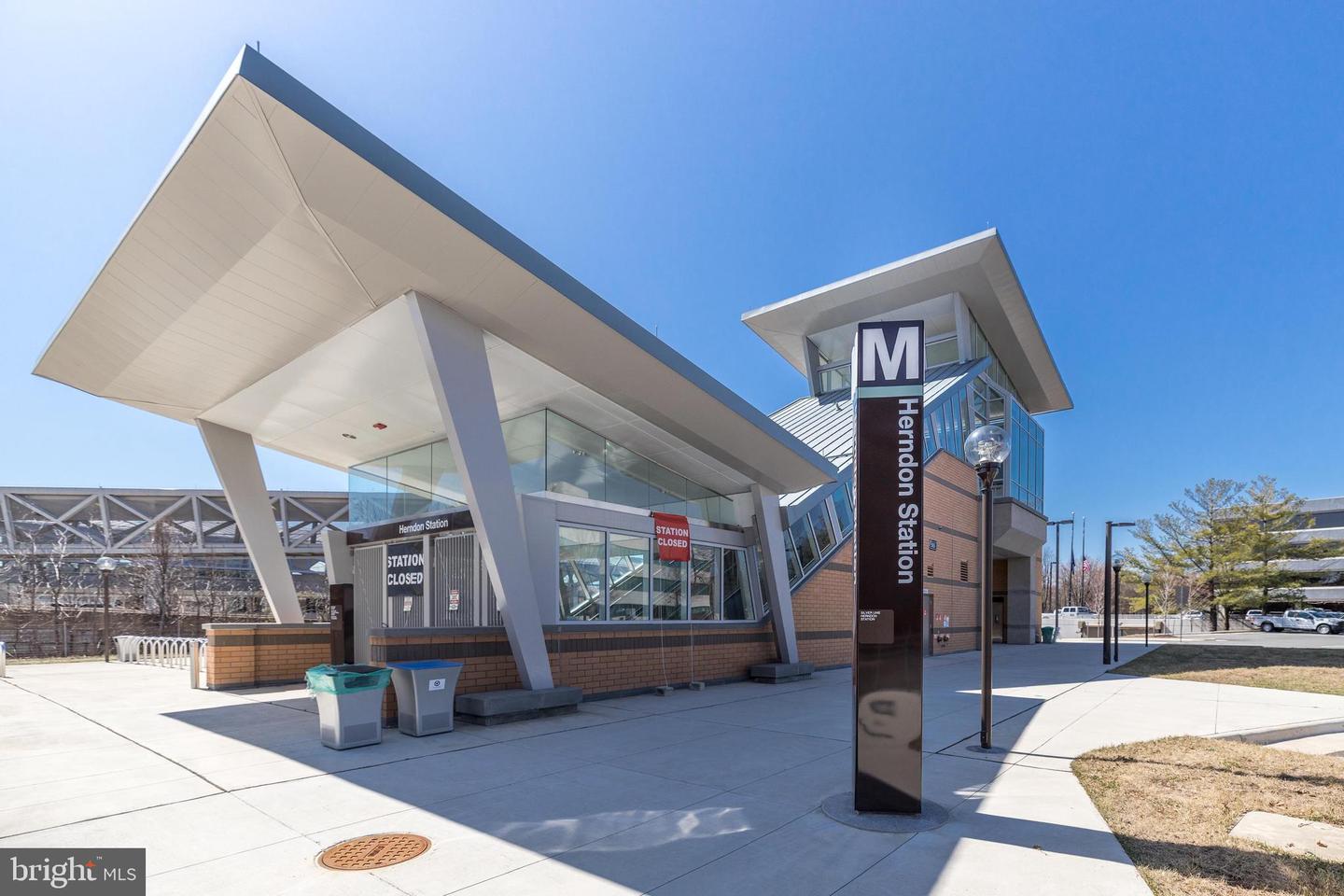 12001 MARKET ST #325, RESTON, Virginia 20190, 1 Bedroom Bedrooms, ,1 BathroomBathrooms,Residential,For sale,12001 MARKET ST #325,VAFX2289026 MLS # VAFX2289026