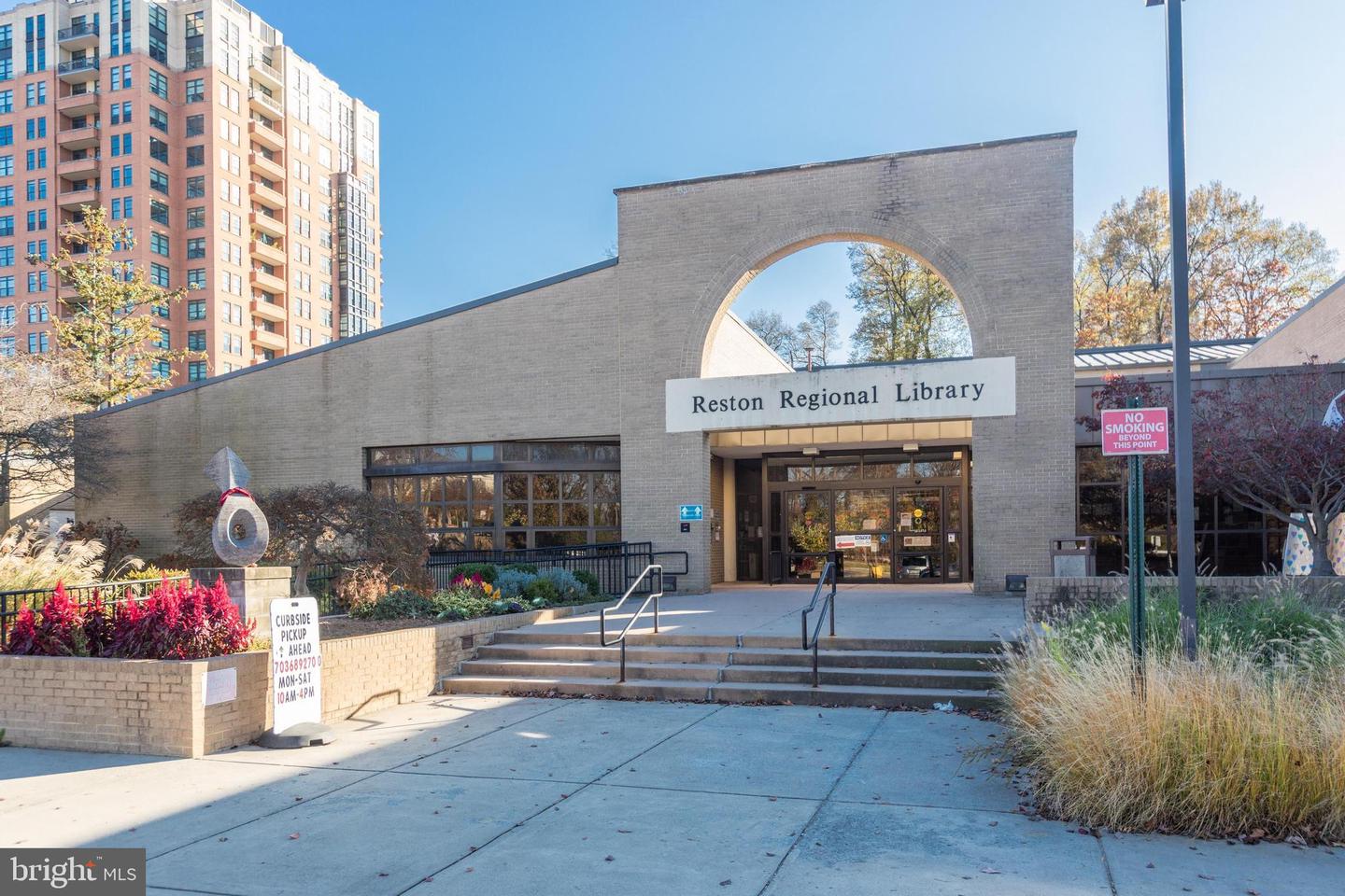 12001 MARKET ST #325, RESTON, Virginia 20190, 1 Bedroom Bedrooms, ,1 BathroomBathrooms,Residential,For sale,12001 MARKET ST #325,VAFX2289026 MLS # VAFX2289026