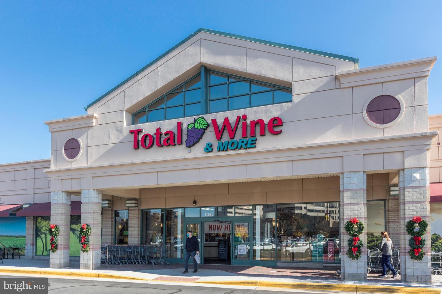 12001 MARKET ST #325, RESTON, Virginia 20190, 1 Bedroom Bedrooms, ,1 BathroomBathrooms,Residential,For sale,12001 MARKET ST #325,VAFX2289026 MLS # VAFX2289026