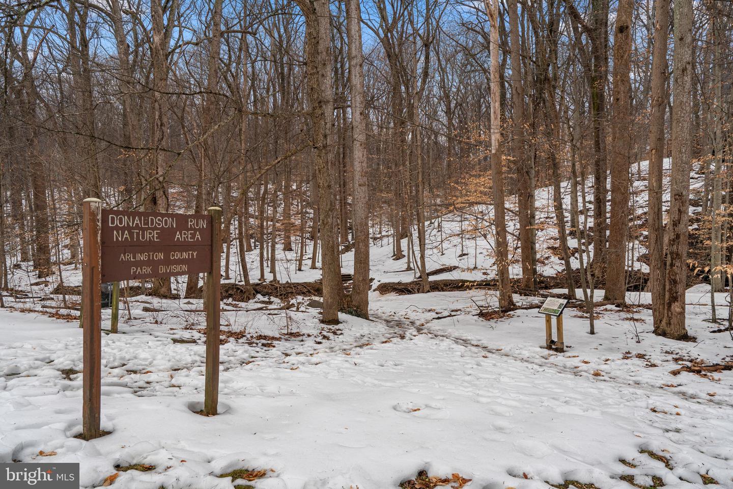 4023 30TH ST N, ARLINGTON, Virginia 22207, 6 Bedrooms Bedrooms, ,4 BathroomsBathrooms,Residential,For sale,4023 30TH ST N,VAAR2068526 MLS # VAAR2068526