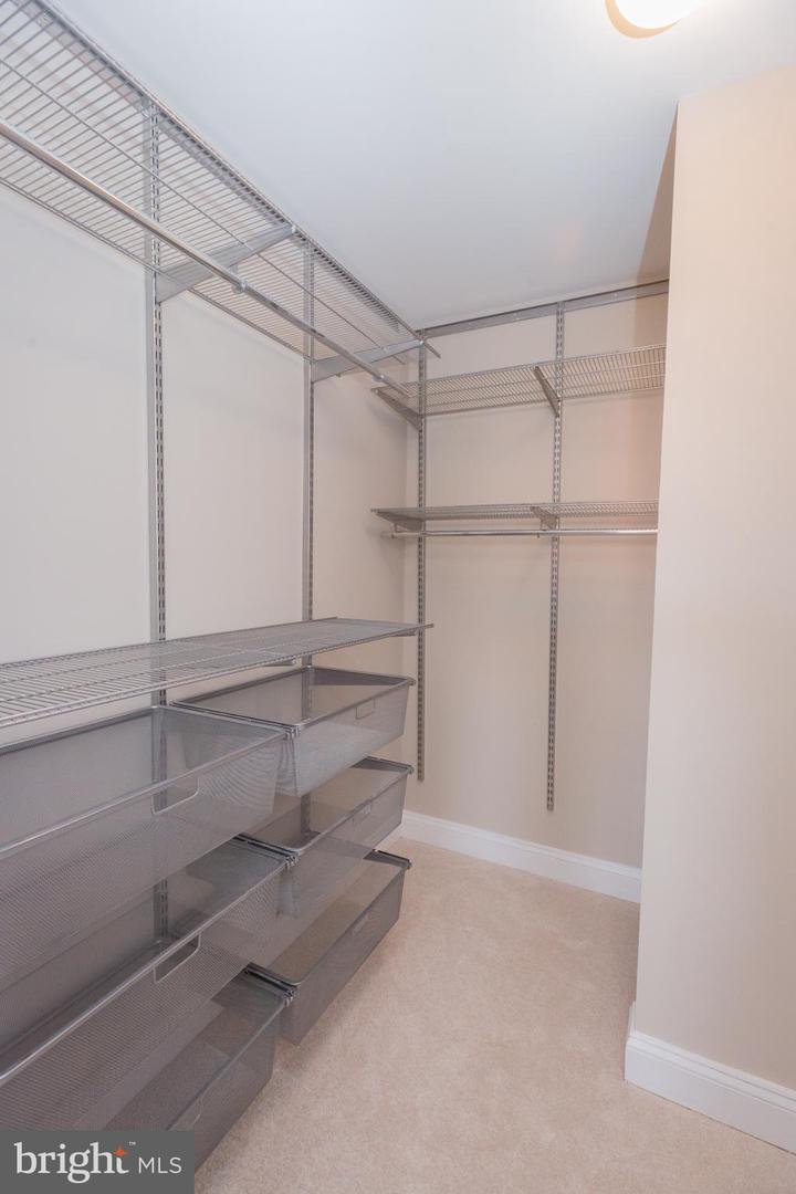 1432 EAST CAPITOL ST NE #1432, WASHINGTON, District Of Columbia 20003, 1 Bedroom Bedrooms, 5 Rooms Rooms,1 BathroomBathrooms,Residential,For sale,1432 EAST CAPITOL ST NE #1432,DCDC2244834 MLS # DCDC2244834