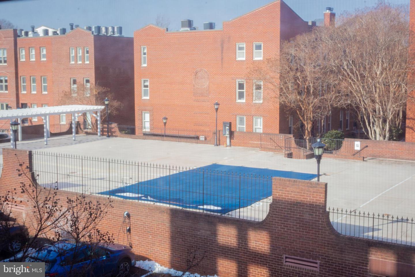 1432 EAST CAPITOL ST NE #1432, WASHINGTON, District Of Columbia 20003, 1 Bedroom Bedrooms, 5 Rooms Rooms,1 BathroomBathrooms,Residential,For sale,1432 EAST CAPITOL ST NE #1432,DCDC2244834 MLS # DCDC2244834