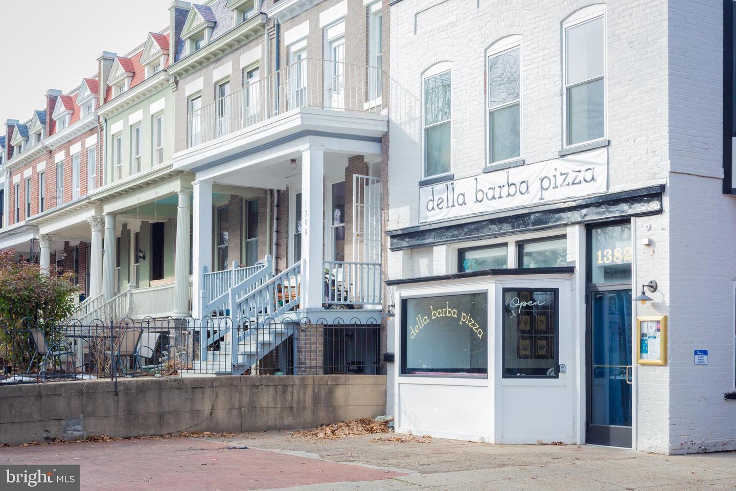 1432 EAST CAPITOL ST NE #1432, WASHINGTON, District Of Columbia 20003, 1 Bedroom Bedrooms, 5 Rooms Rooms,1 BathroomBathrooms,Residential,For sale,1432 EAST CAPITOL ST NE #1432,DCDC2244834 MLS # DCDC2244834