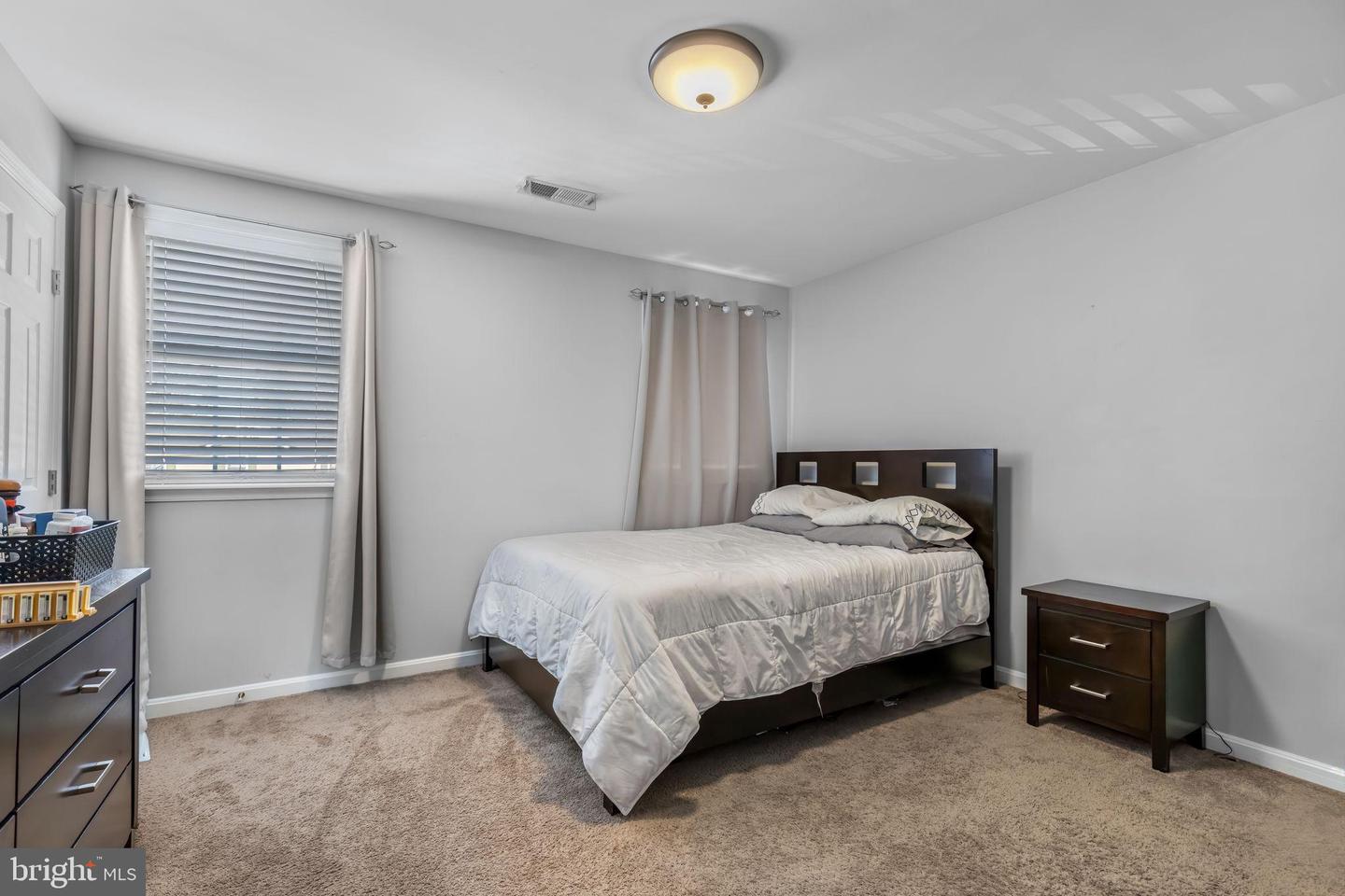 117 POLK DR, MANASSAS PARK, Virginia 20111, 5 Bedrooms Bedrooms, 13 Rooms Rooms,3 BathroomsBathrooms,Residential,For sale,117 POLK DR,VAMP2003688 MLS # VAMP2003688