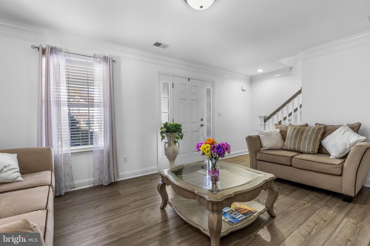 117 POLK DR, MANASSAS PARK, Virginia 20111, 5 Bedrooms Bedrooms, 13 Rooms Rooms,3 BathroomsBathrooms,Residential,For sale,117 POLK DR,VAMP2003688 MLS # VAMP2003688