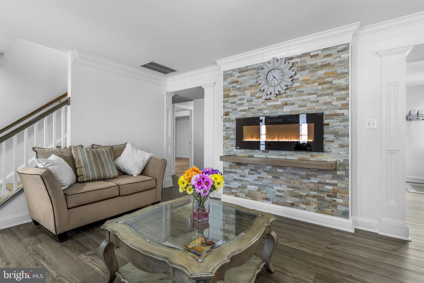 117 POLK DR, MANASSAS PARK, Virginia 20111, 5 Bedrooms Bedrooms, 13 Rooms Rooms,3 BathroomsBathrooms,Residential,For sale,117 POLK DR,VAMP2003688 MLS # VAMP2003688