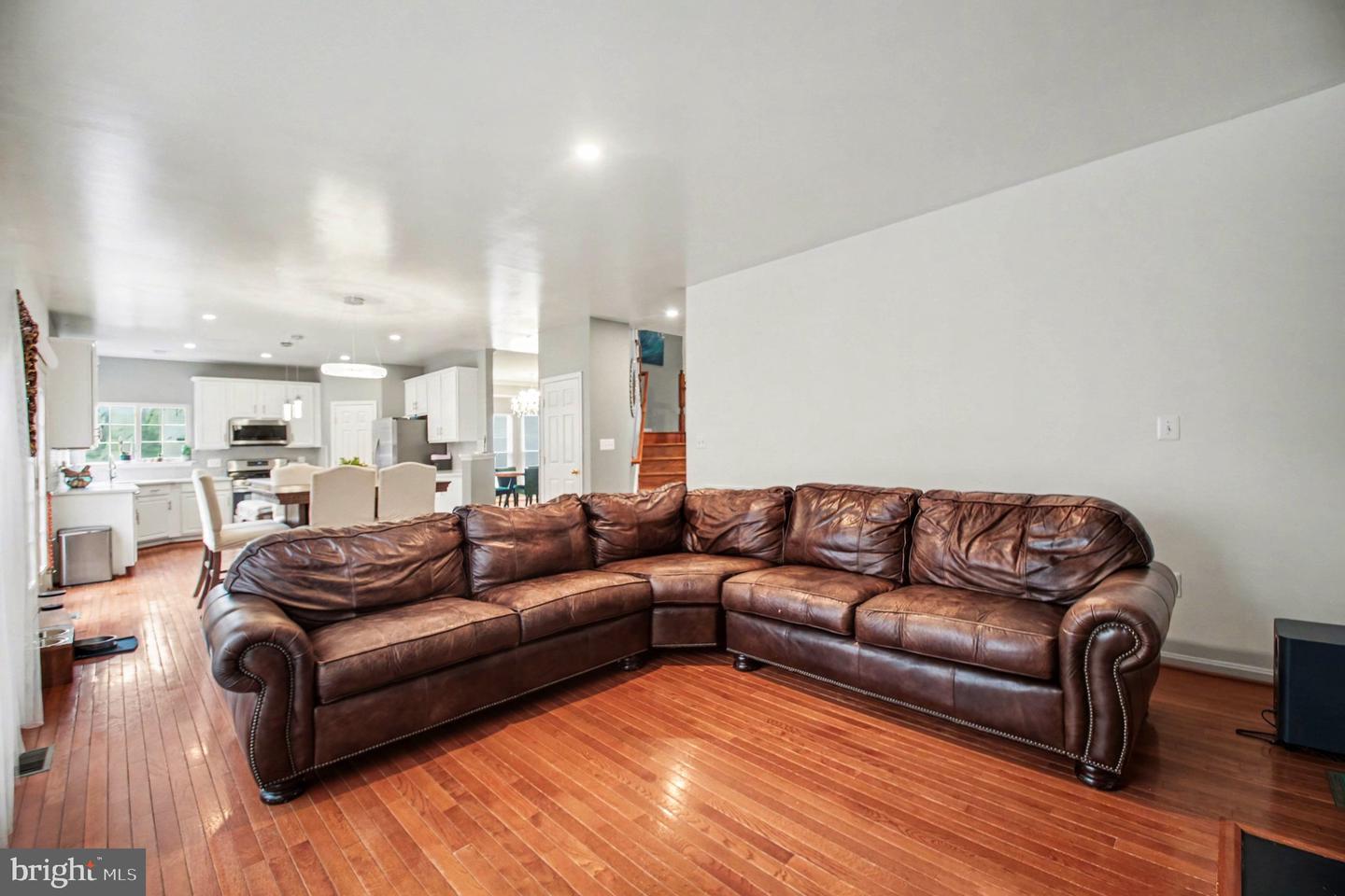 62 CHADWICK DR, STAFFORD, Virginia 22556, 4 Bedrooms Bedrooms, ,3 BathroomsBathrooms,Residential,For sale,62 CHADWICK DR,VAST2045834 MLS # VAST2045834