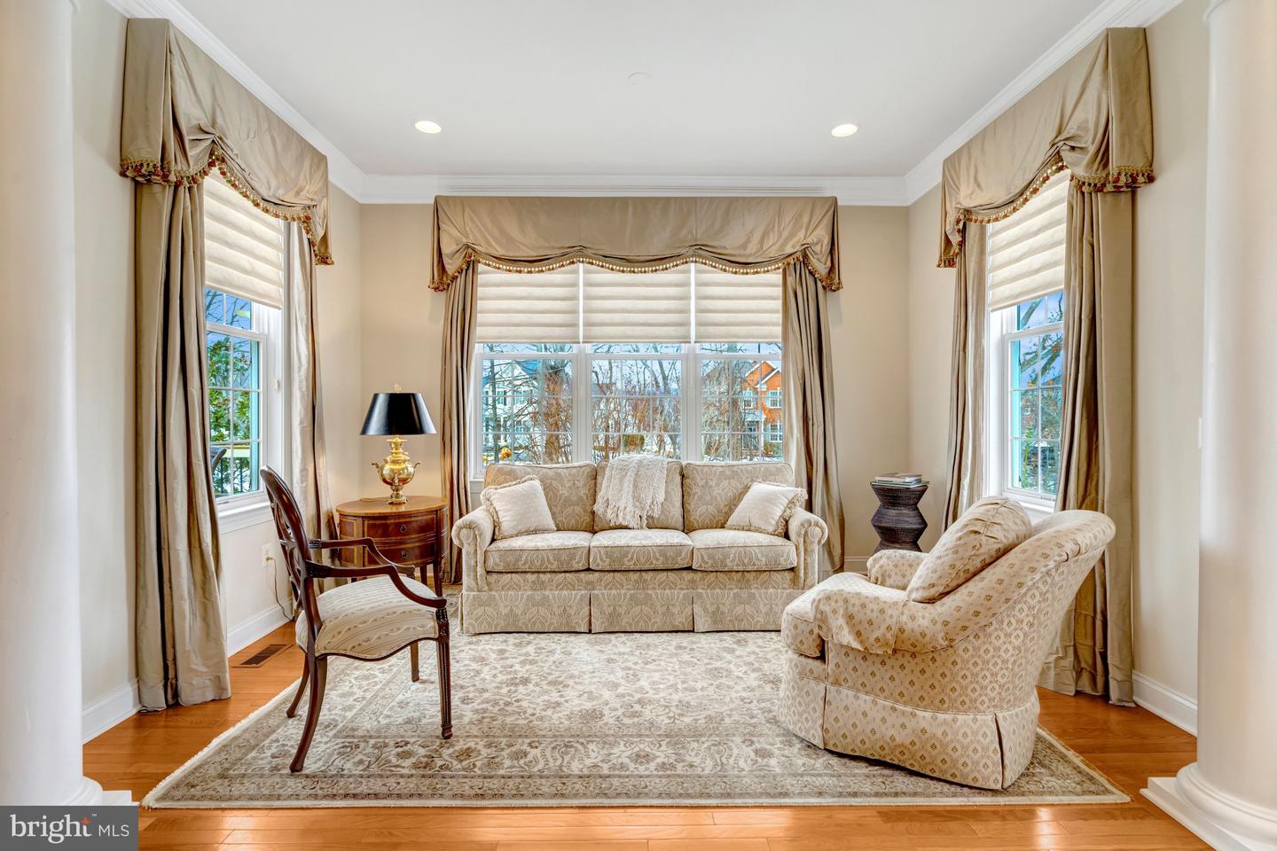 5112 FALDO DR, HAYMARKET, Virginia 20169, 3 Bedrooms Bedrooms, ,3 BathroomsBathrooms,Residential,For sale,5112 FALDO DR,VAPW2111976 MLS # VAPW2111976