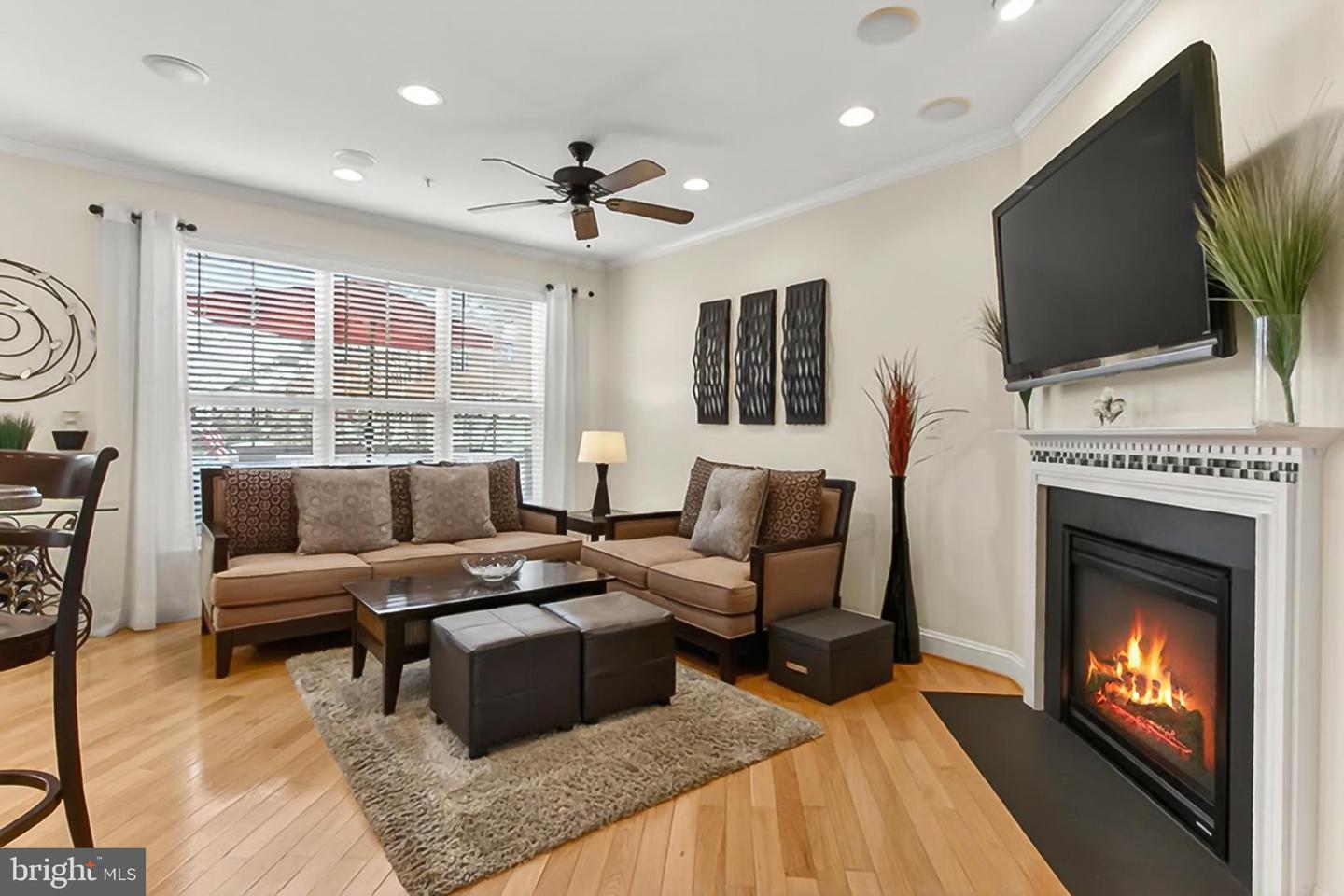 806 GRACE ST, HERNDON, Virginia 20170, 3 Bedrooms Bedrooms, ,2 BathroomsBathrooms,Residential,For sale,806 GRACE ST,VAFX2289440 MLS # VAFX2289440