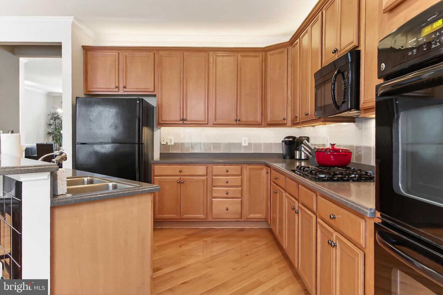 806 GRACE ST, HERNDON, Virginia 20170, 3 Bedrooms Bedrooms, ,2 BathroomsBathrooms,Residential,For sale,806 GRACE ST,VAFX2289440 MLS # VAFX2289440