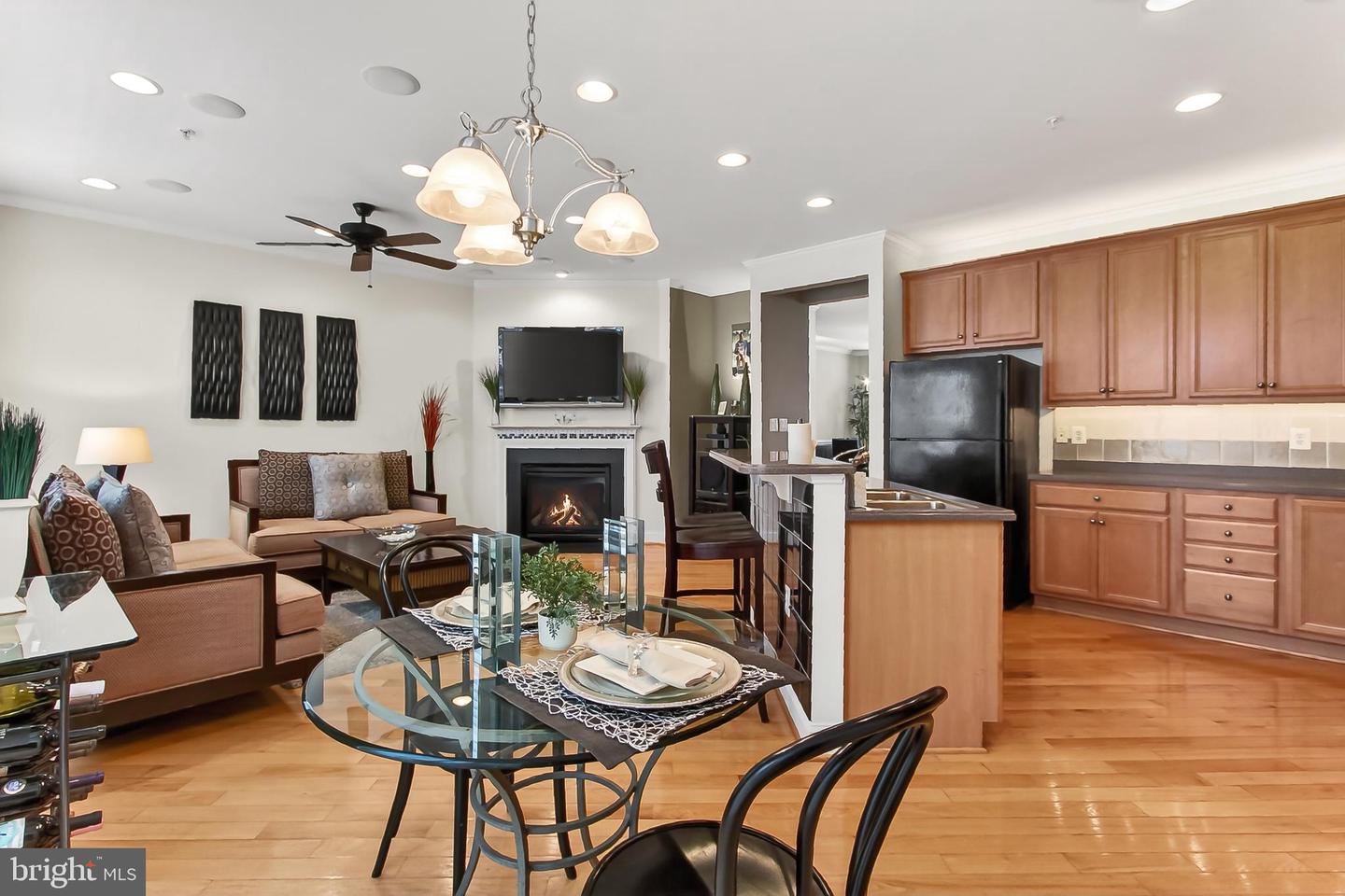 806 GRACE ST, HERNDON, Virginia 20170, 3 Bedrooms Bedrooms, ,2 BathroomsBathrooms,Residential,For sale,806 GRACE ST,VAFX2289440 MLS # VAFX2289440