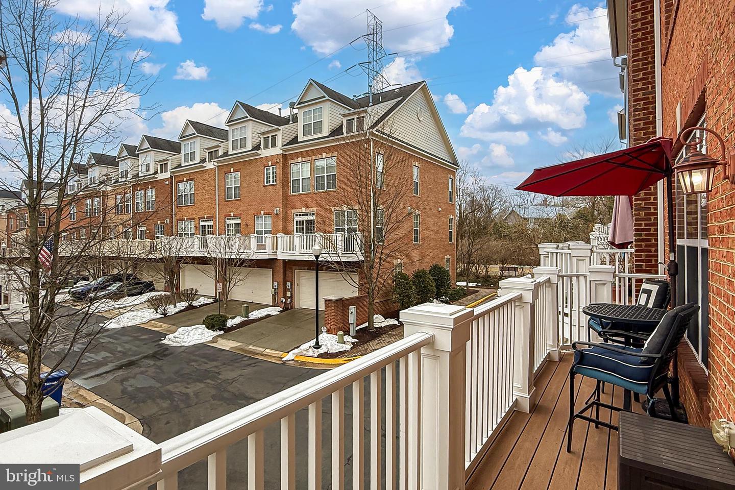 806 GRACE ST, HERNDON, Virginia 20170, 3 Bedrooms Bedrooms, ,2 BathroomsBathrooms,Residential,For sale,806 GRACE ST,VAFX2289440 MLS # VAFX2289440