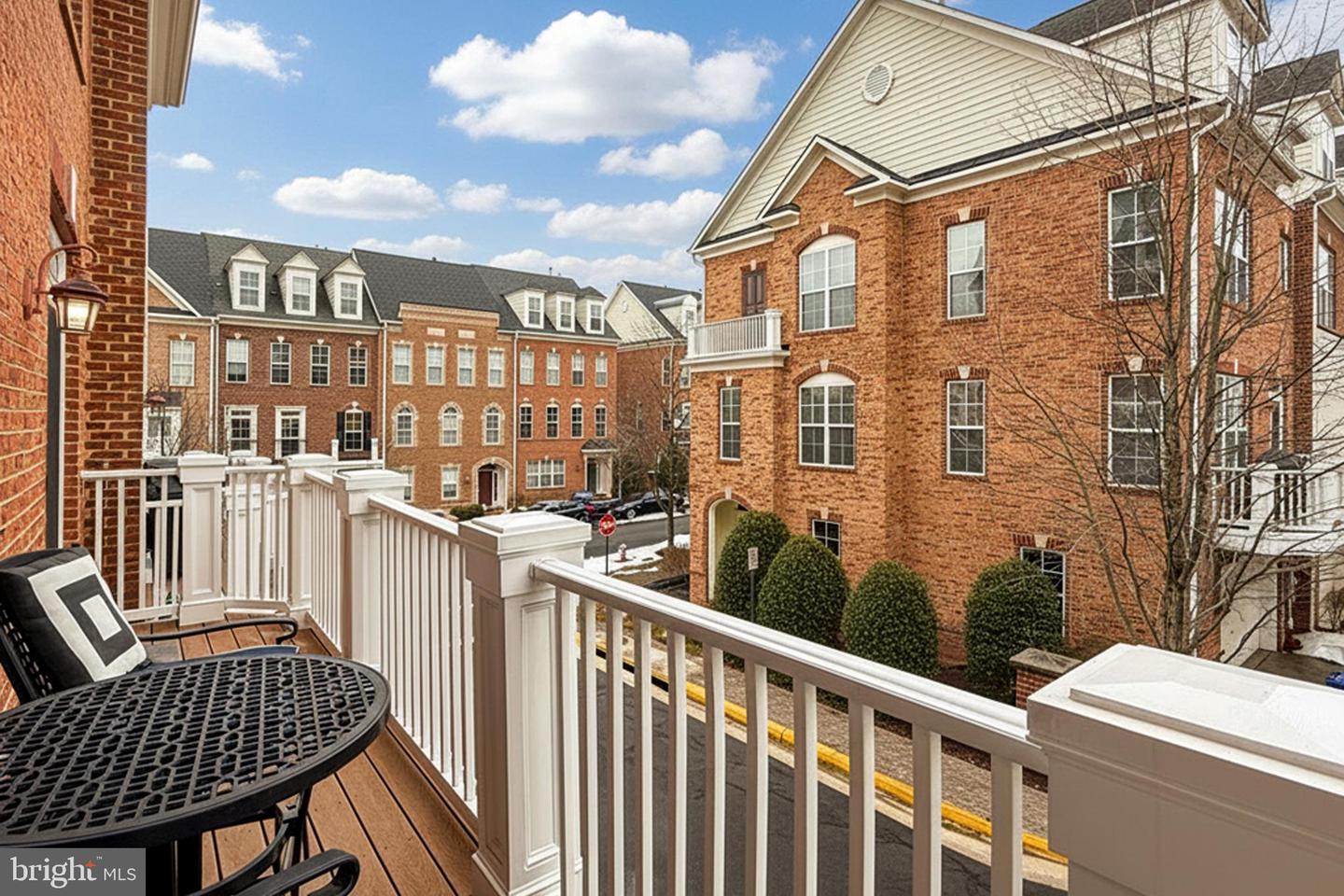 806 GRACE ST, HERNDON, Virginia 20170, 3 Bedrooms Bedrooms, ,2 BathroomsBathrooms,Residential,For sale,806 GRACE ST,VAFX2289440 MLS # VAFX2289440