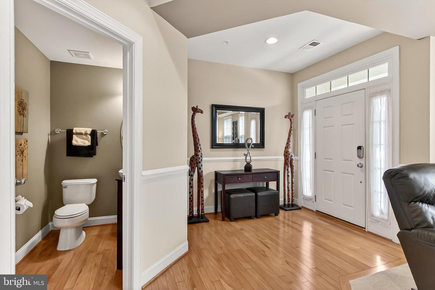 806 GRACE ST, HERNDON, Virginia 20170, 3 Bedrooms Bedrooms, ,2 BathroomsBathrooms,Residential,For sale,806 GRACE ST,VAFX2289440 MLS # VAFX2289440