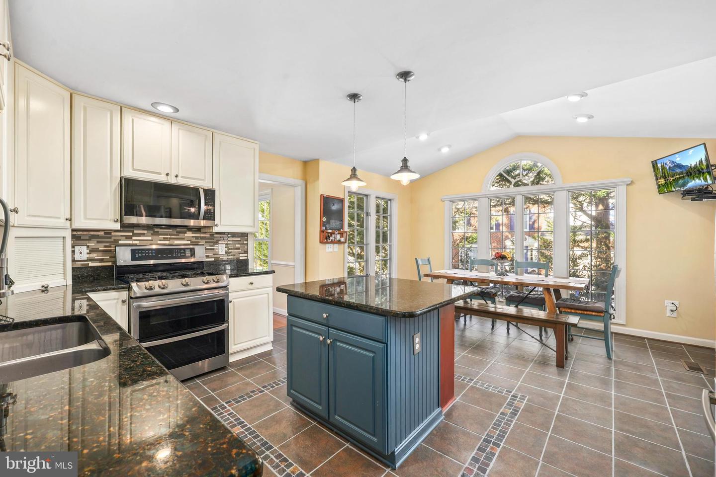 20803 BLOSSOM LANDING WAY, STERLING, Virginia 20165, 4 Bedrooms Bedrooms, ,3 BathroomsBathrooms,Residential,For sale,20803 BLOSSOM LANDING WAY,VALO2115366 MLS # VALO2115366