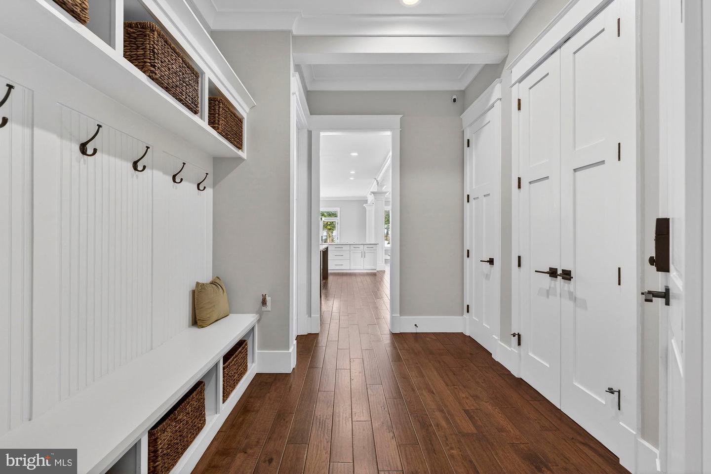 9222 BRIAN DR, VIENNA, Virginia 22180, 7 Bedrooms Bedrooms, ,6 BathroomsBathrooms,Residential,For sale,9222 BRIAN DR,VAFX2289492 MLS # VAFX2289492