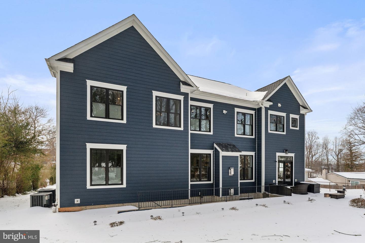 9222 BRIAN DR, VIENNA, Virginia 22180, 7 Bedrooms Bedrooms, ,6 BathroomsBathrooms,Residential,For sale,9222 BRIAN DR,VAFX2289492 MLS # VAFX2289492