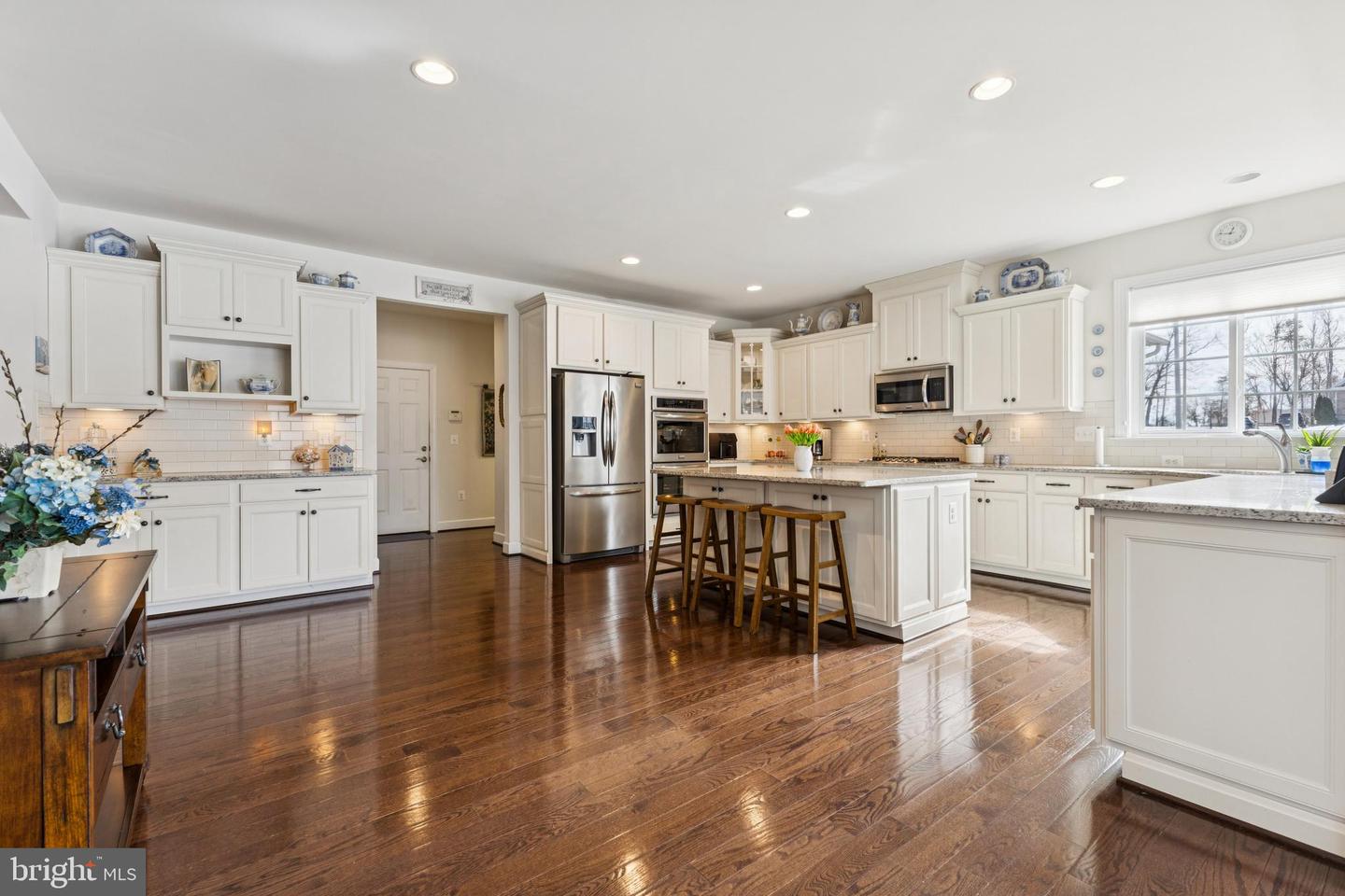 9940 SUMMERWOOD DR, MANASSAS, Virginia 20111, 4 Bedrooms Bedrooms, ,3 BathroomsBathrooms,Residential,For sale,9940 SUMMERWOOD DR,VAPW2112026 MLS # VAPW2112026